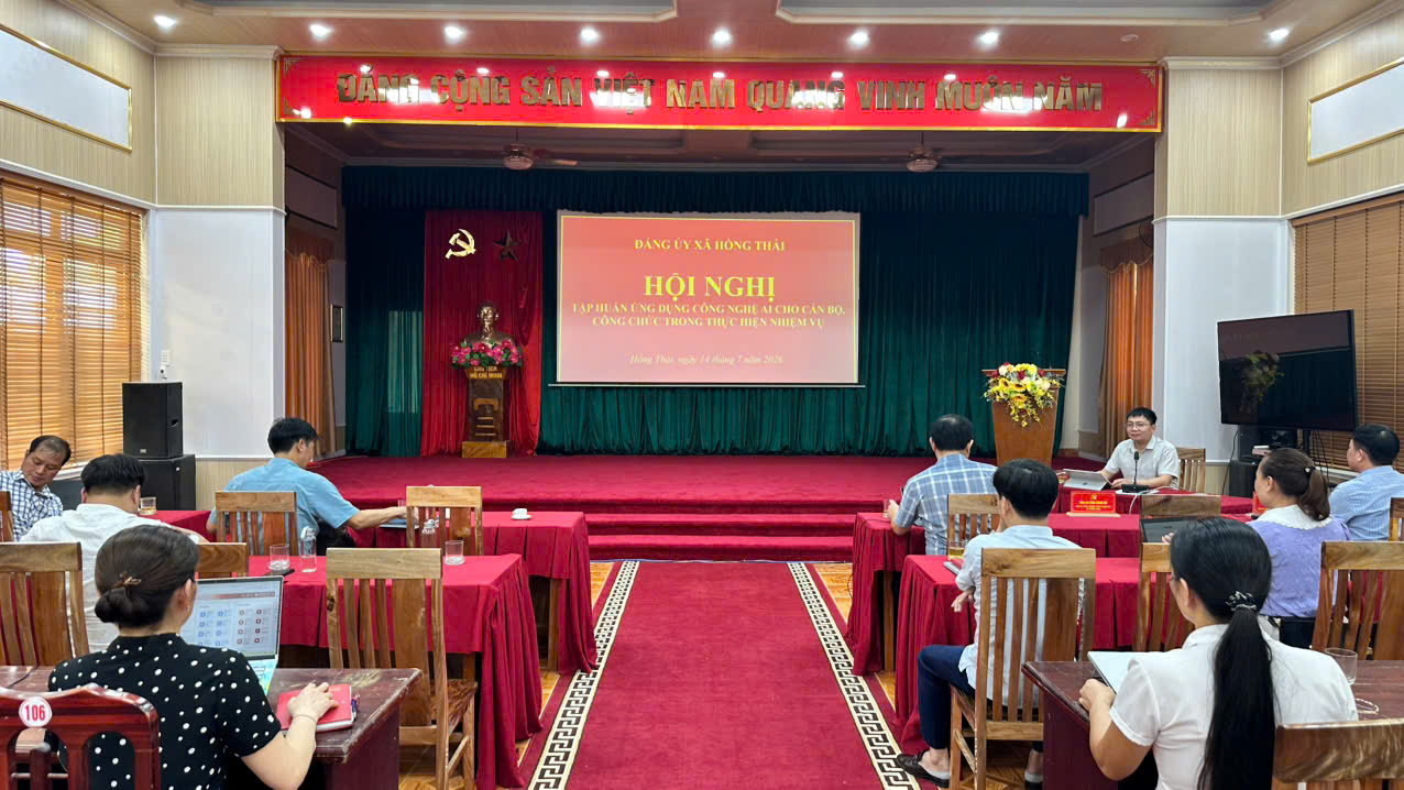 Hội nghị tập huấn ứng dụng công nghệ trí tuệ nhân tạo (AI) trong hỗ trợ thực hiện nhiệm vụ đối với cán bộ, công chức khối các cơ quan Đảng, đoàn thể năm 2026