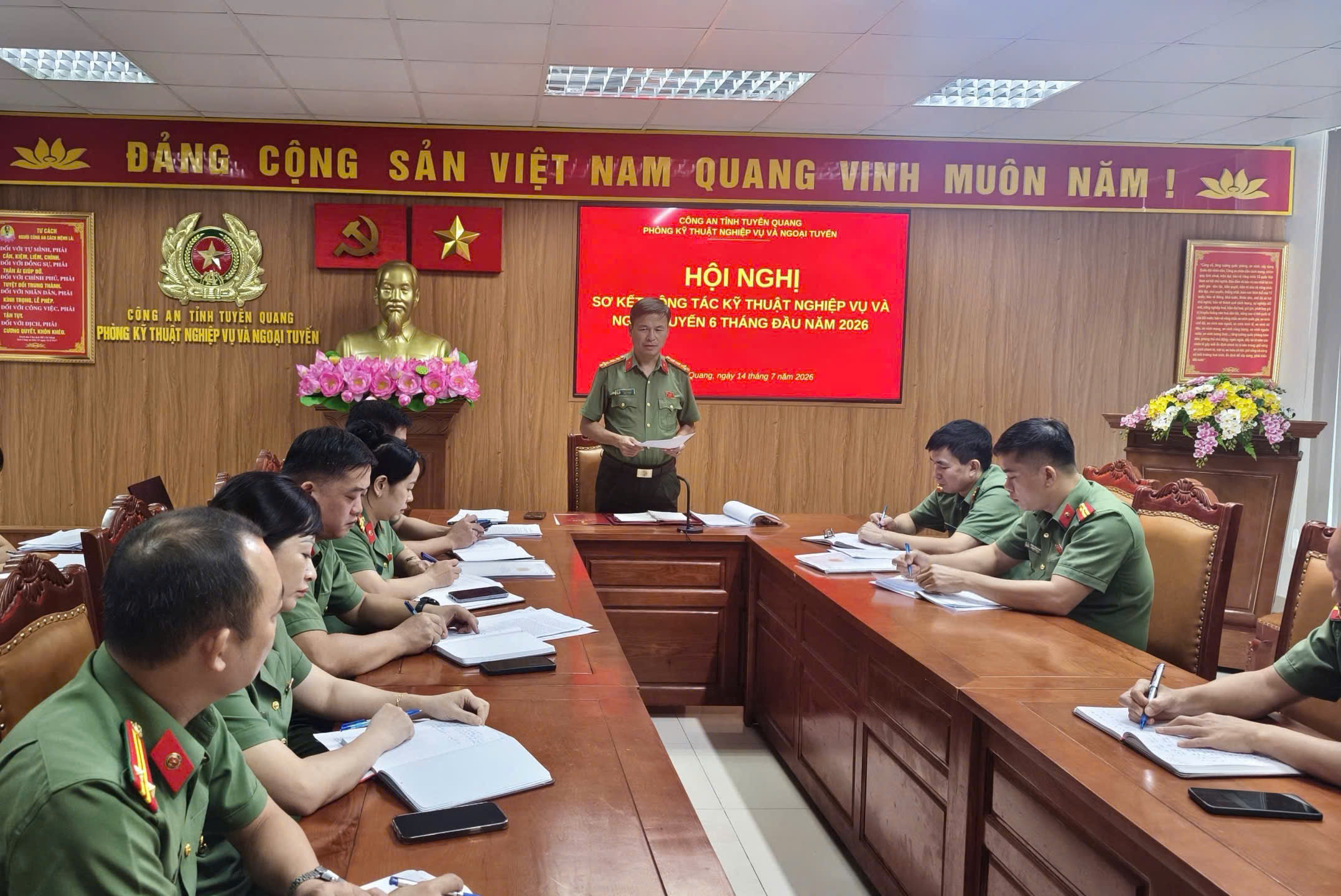 PHÒNG KỸ THUẬT NGHIỆP VỤ VÀ NGOẠI TUYẾN CÔNG AN TỈNH TỔ CHỨC HỘI NGHỊ SƠ KẾT CÔNG TÁC KỸ THUẬT NGHIỆP VỤ VÀ NGOẠI TUYẾN 06 THÁNG ĐẦU NĂM 2026