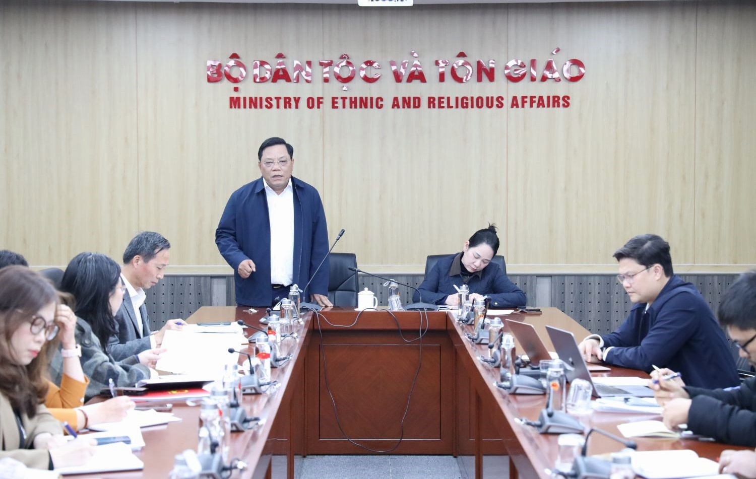 Rà soát triển khai các dự án, nhiệm vụ công nghệ thông tin, chuyển đổi số