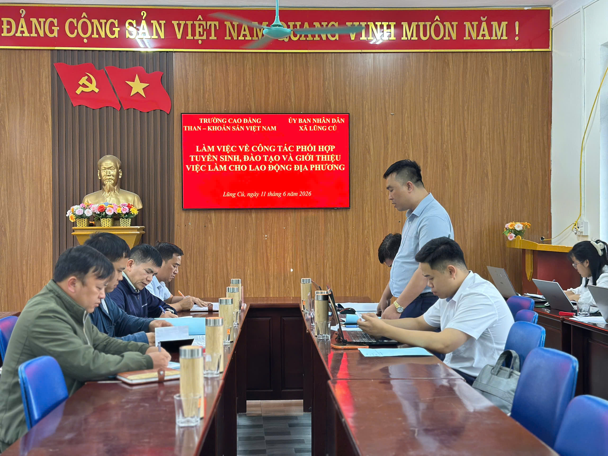 ĐẨY MẠNH LIÊN KẾT ĐÀO TẠO, TẠO VIỆC LÀM CHO NGƯỜI LAO ĐỘNG XÃ LŨNG CÚ