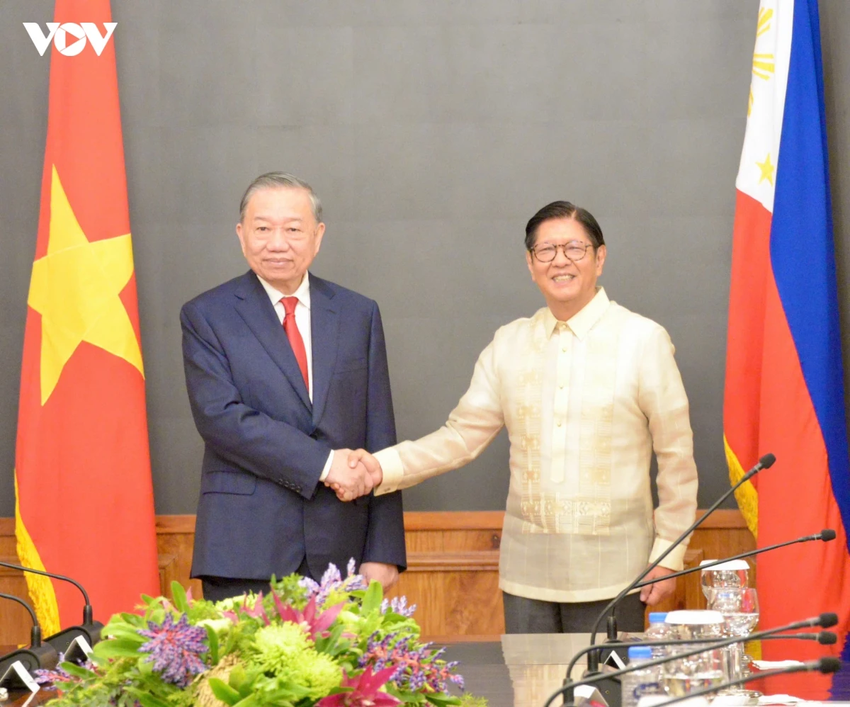 Việt Nam và Philippines nâng cấp quan hệ lên Đối tác Chiến lược Tăng cường