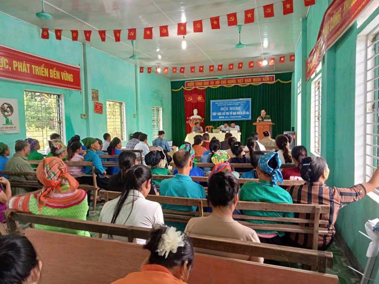 CÔNG AN XÃ BẰNG LANG ĐẨY MẠNH TUYÊN TRUYỀN, PHỔ BIẾN, GIÁO DỤC PHÁP LUẬT, XÂY DỰNG ĐỊA BÀN AN TOÀN VỀ AN NINH, TRẬT TỰ