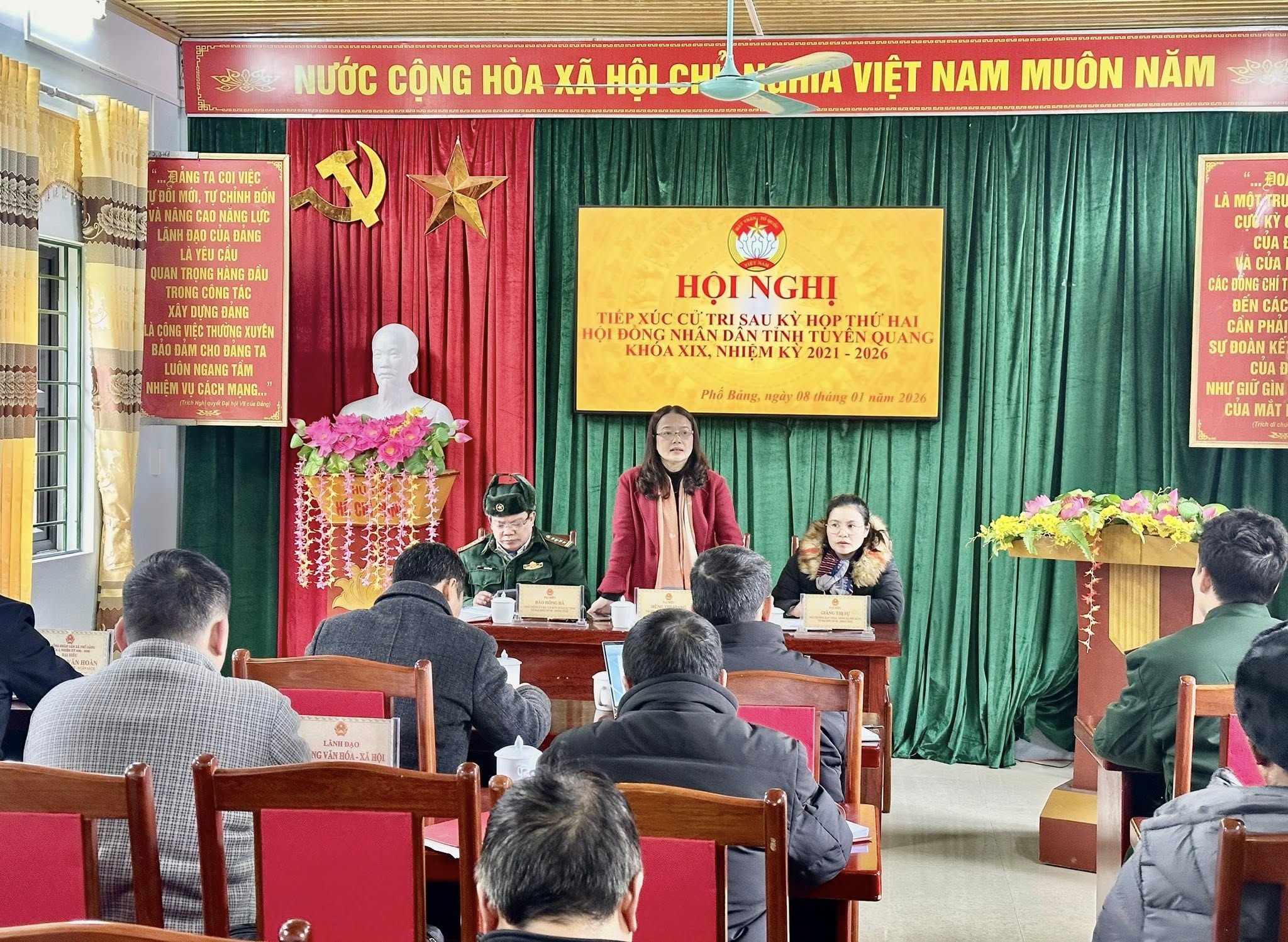 TỔ ĐẠI BIỂU HĐND TỈNH TIẾP XÚC CỬ TRI SAU KỲ HỌP TẠI XÃ PHỐ BẢNG