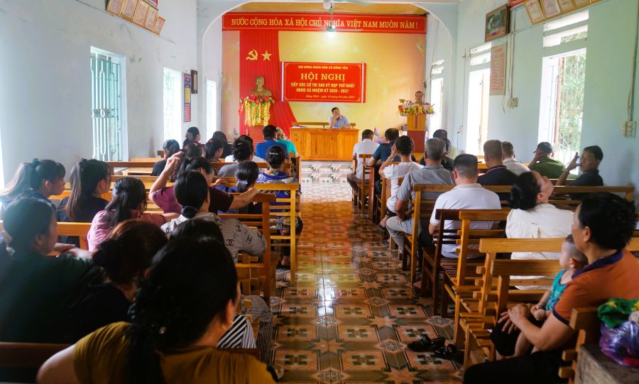 Tổ đại biểu số 3 HĐND xã Đồng Yên tiếp xúc cử tri tại các thôn Kè Nhạn, Đồng Mừng và Đồng Kem