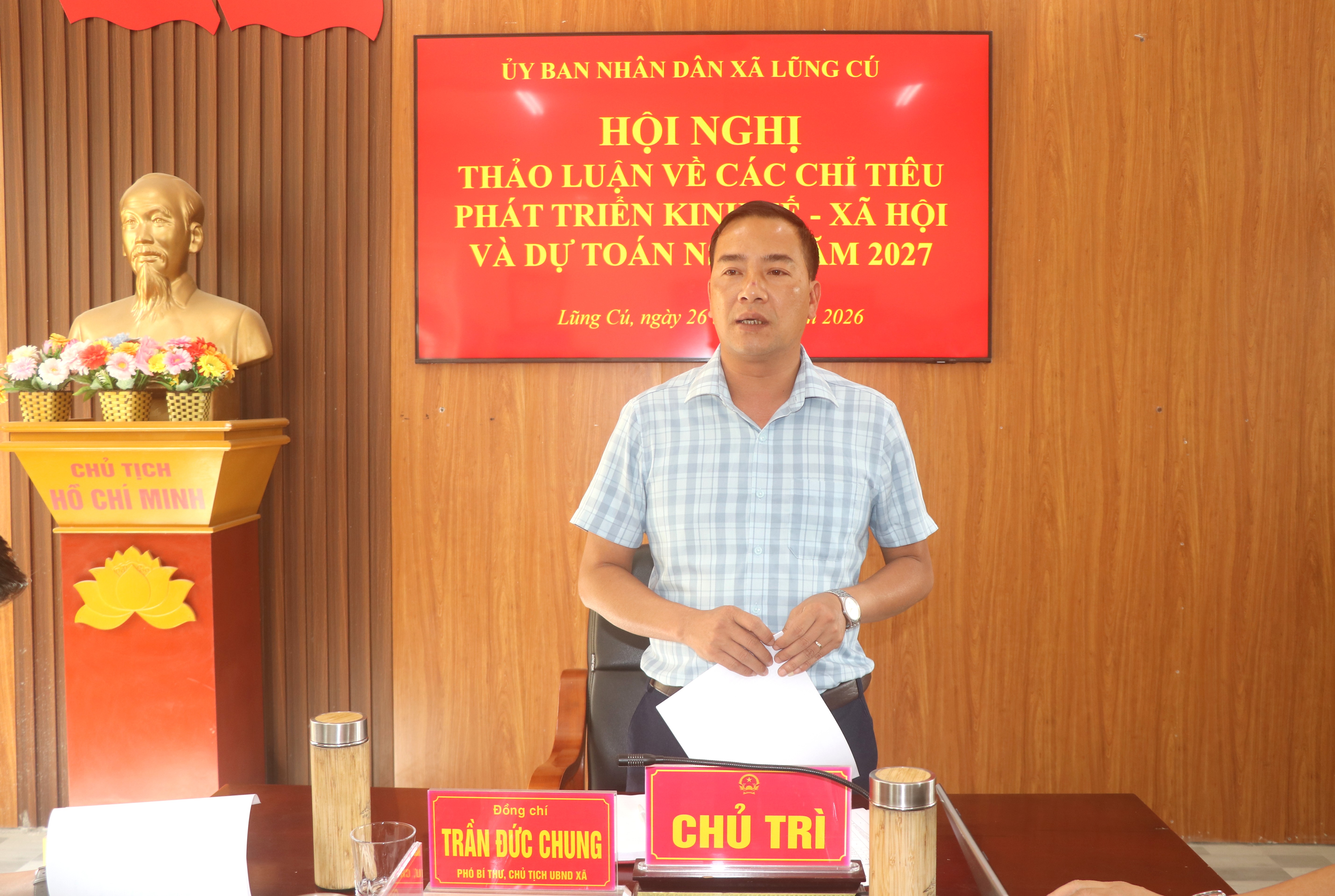 LŨNG CÚ THẢO LUẬN CÁC CHỈ TIÊU PHÁT TRIỂN KINH TẾ - XÃ HỘI VÀ DỰ TOÁN NGÂN SÁCH NĂM 2027