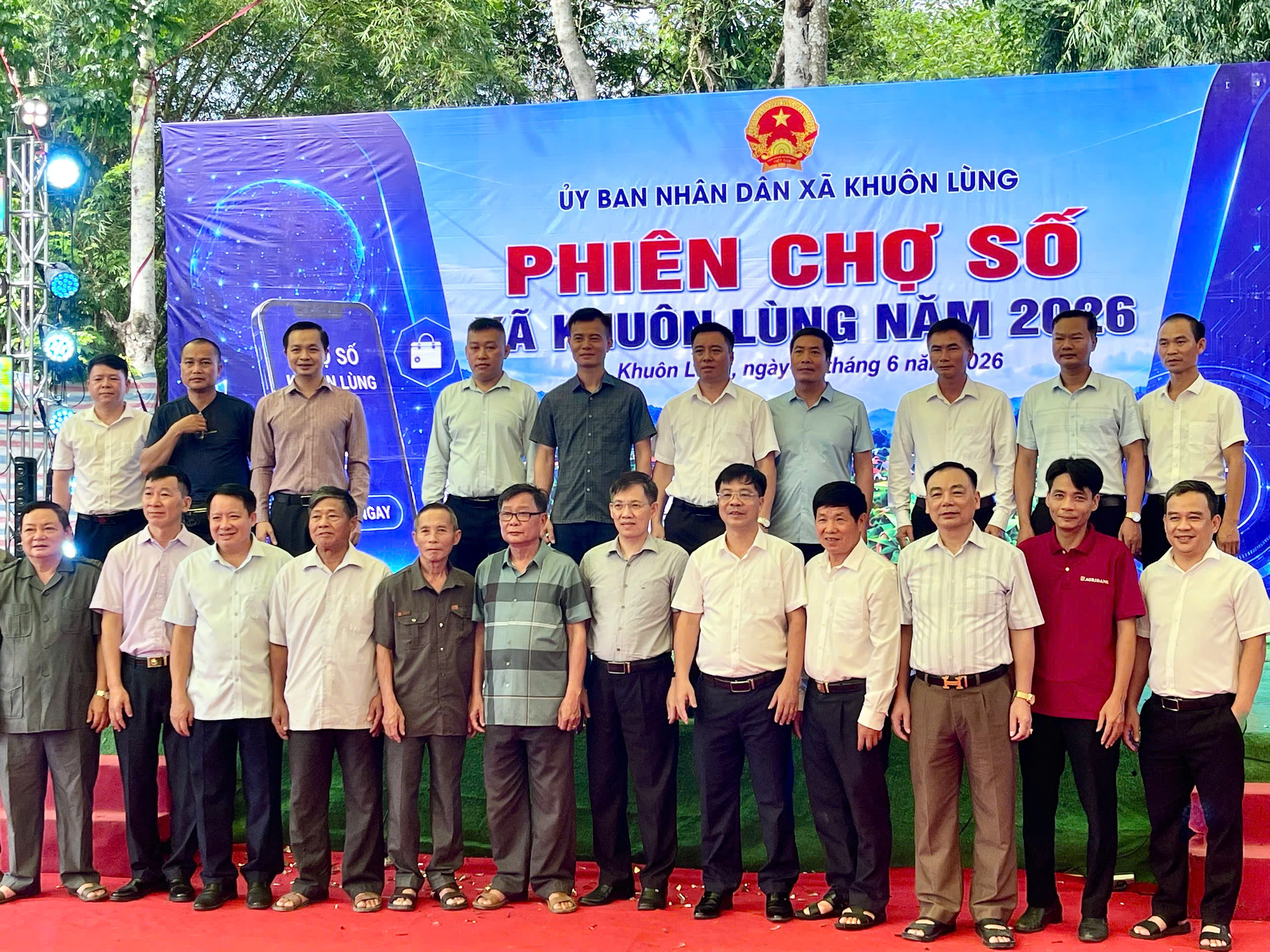 Xã Khuôn Lùng tổ chức Phiên chợ số gắn với quảng bá, tiêu thụ sản phẩm đặc trưng địa phương