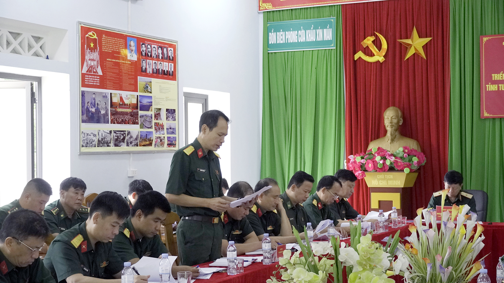 khảo s&aacute;t x&acirc;y dựng đường tuần tra bi&ecirc;n giới (1).jpg