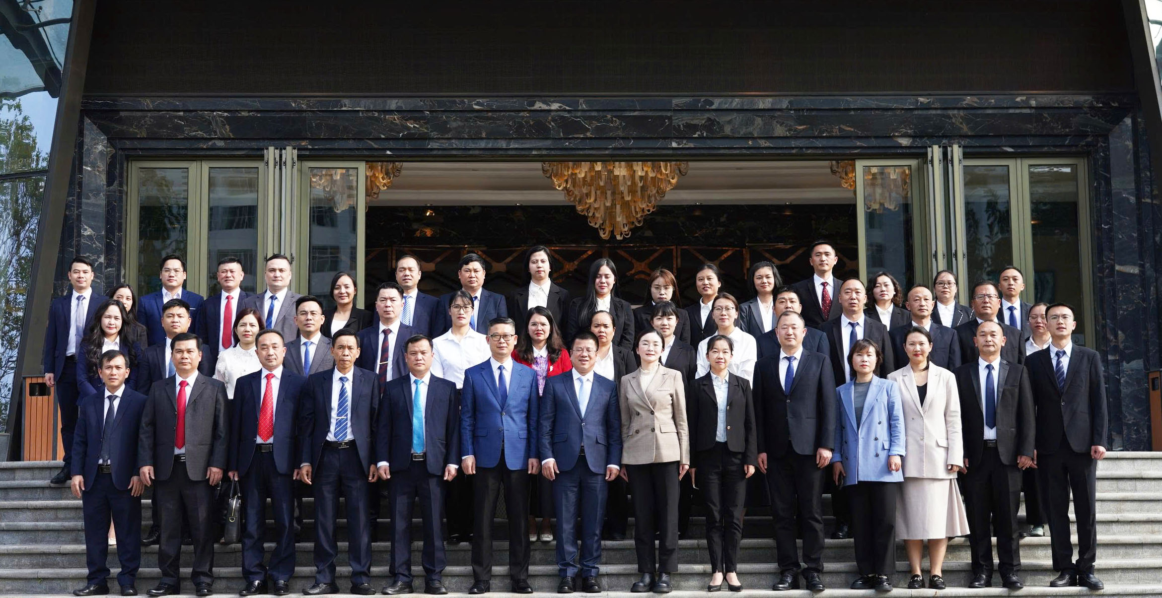 Hội đàm và giao lưu Tết Ngoại vụ năm 2026 giữa Đoàn đại biểu đối ngoại tỉnh Tuyên Quang và châu Văn Sơn, Vân Nam, Trung Quốc.