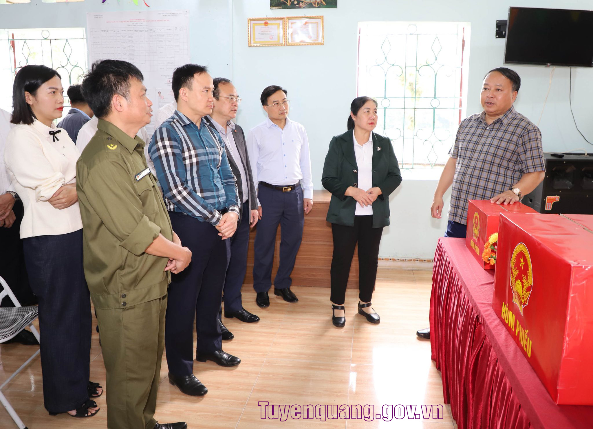 Kiểm tra, giám sát chặt chẽ, bảo đảm cuộc bầu cử dân chủ, đúng luật