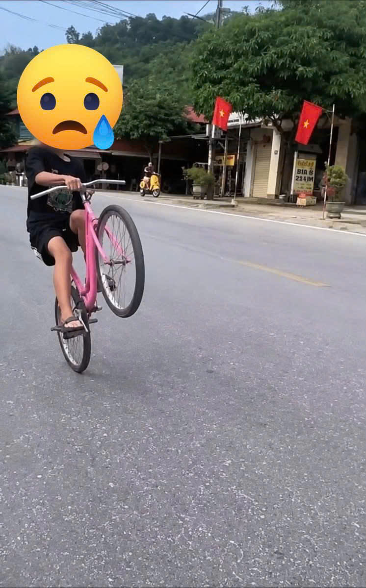 bốc đầu.jpg
