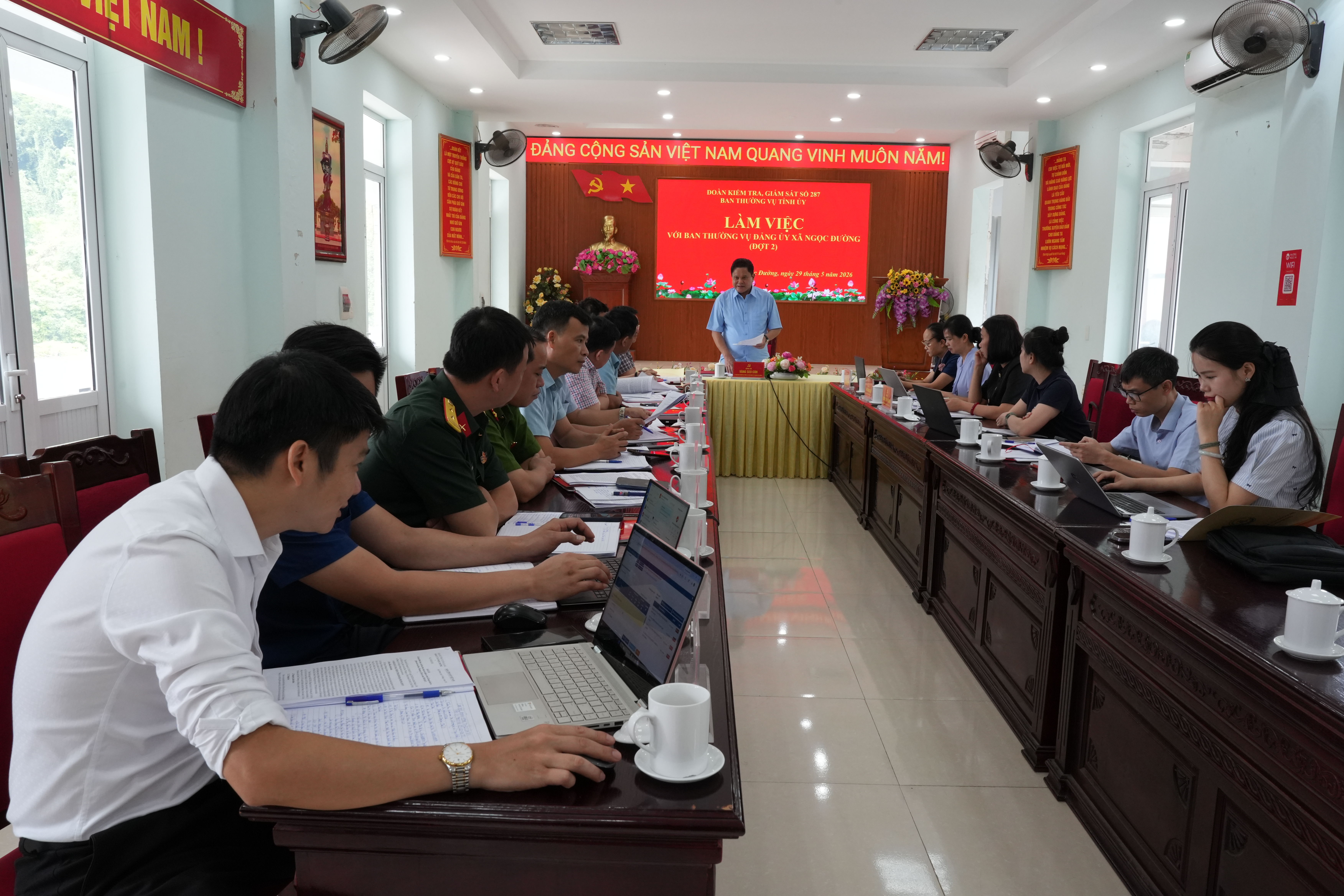 Đoàn kiểm tra, giám sát theo Quyết định số 287 của BTV tỉnh ủy làm việc với BTV xã Ngọc Đường