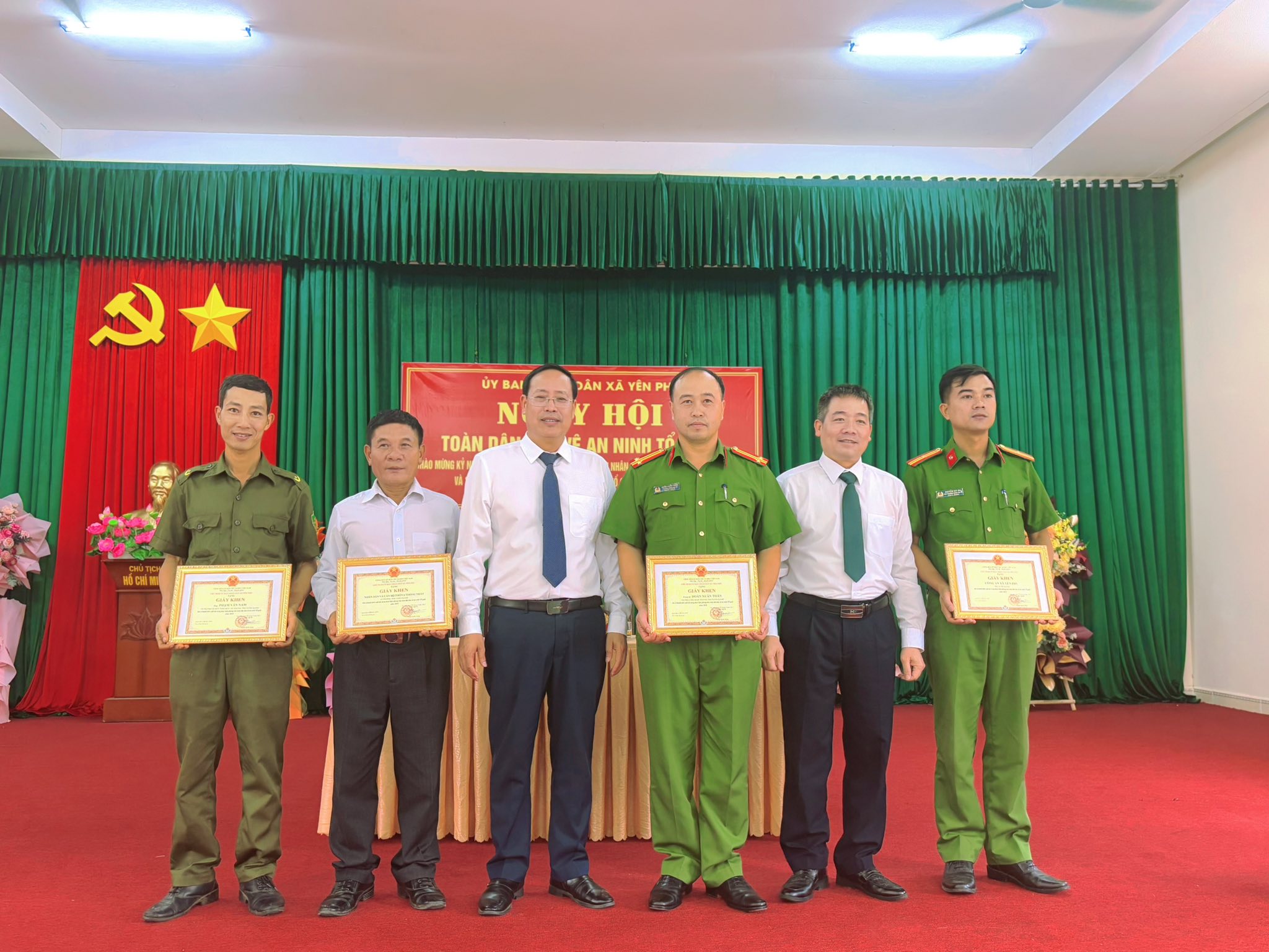 XÃ YÊN PHÚ TỔ CHỨC NGÀY HỘI TOÀN DÂN BẢO VỆ AN NINH TỔ QUỐC NĂM 2025