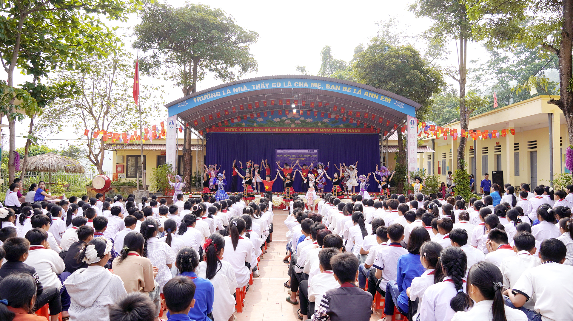 thu thập th&ocirc;ng tin THCS Bản Ng&ograve; (1).JPG