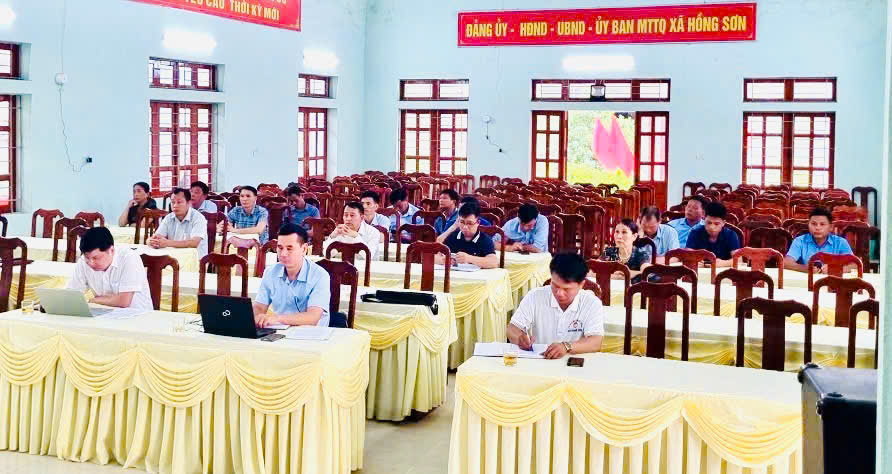 Hồng Sơn tổ chức Hội nghị đánh giá kết quả thực hiện chính sách Bảo hiểm xã hội, Bảo hiểm y tế 4 tháng đầu năm 2026; Phương hướng nhiệm vụ 8 tháng cuối năm 2026. 