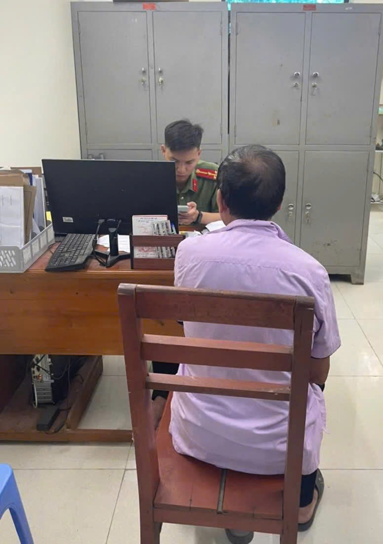 CÔNG AN XÃ HỒNG THÁI TUYÊN TRUYỀN, NÂNG CAO Ý THỨC TRÁCH NHIỆM KHI SỬ DỤNG MẠNG XÃ HỘI
