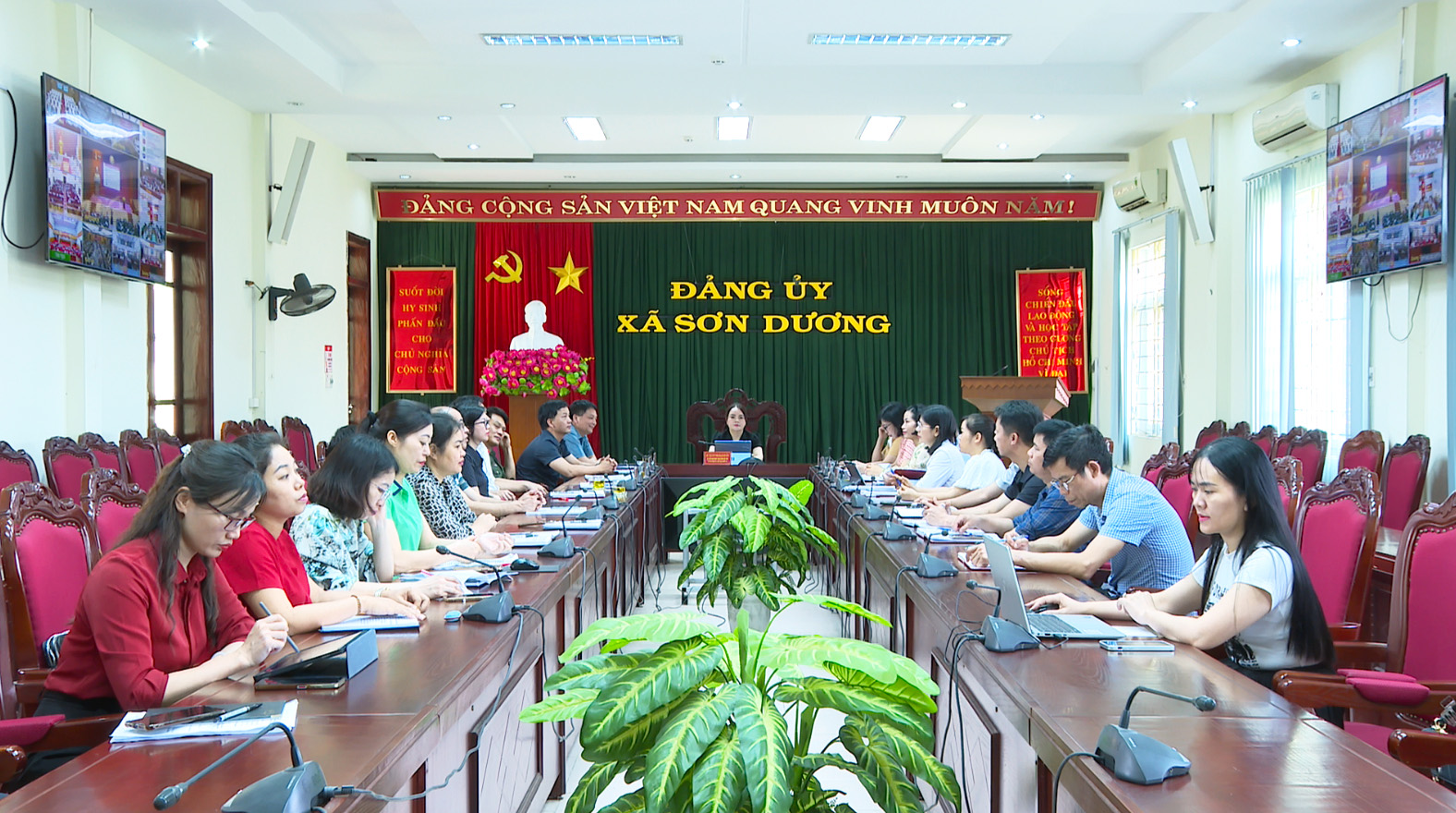 Xã Sơn Dương tham dự lớp bồi dưỡng nâng cao năng lực, xử lý tình huống thực tiễn đối với đội ngũ cán bộ cơ sở