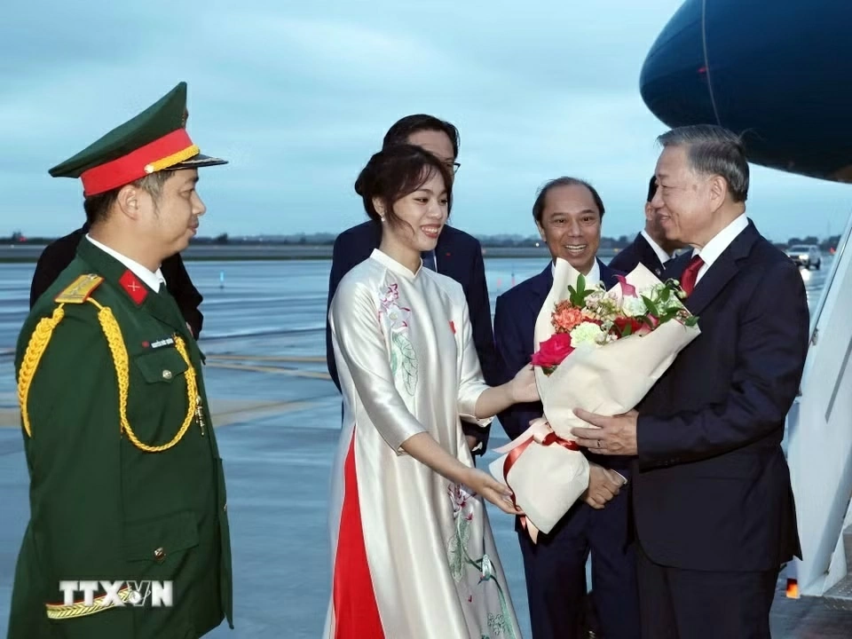 Tổng Bí thư, Chủ tịch nước T ô Lâm đến New York (Hoa Kỳ) tham dự Phiên thảo luận cấp cao Đại hội đồng Liên hợp quốc khóa 81