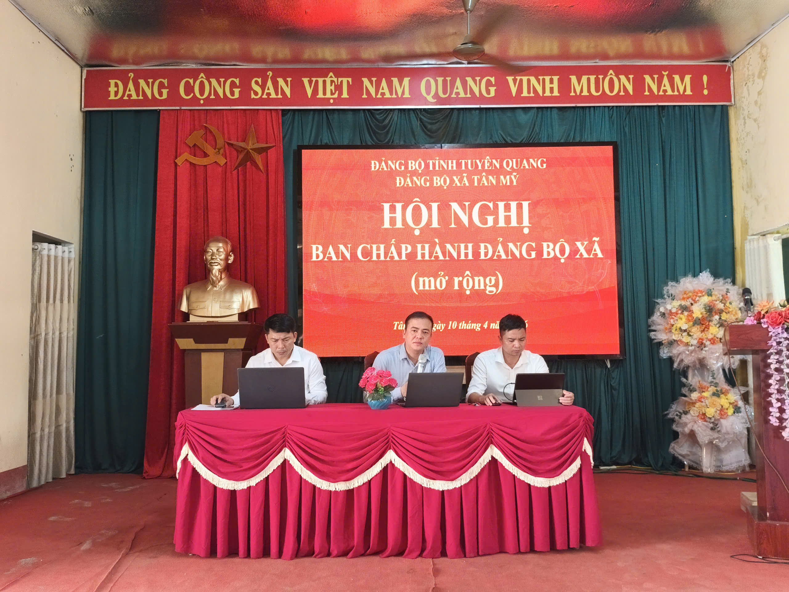 TÂN MỸ: TỔ CHỨC HỘI NGHỊ BAN CHẤP HÀNH ĐẢNG BỘ LẦN THỨ 5 VÀ TẬP HUẤN NGHIỆP VỤ KIỂM TRA, GIÁM SÁT NĂM 2026