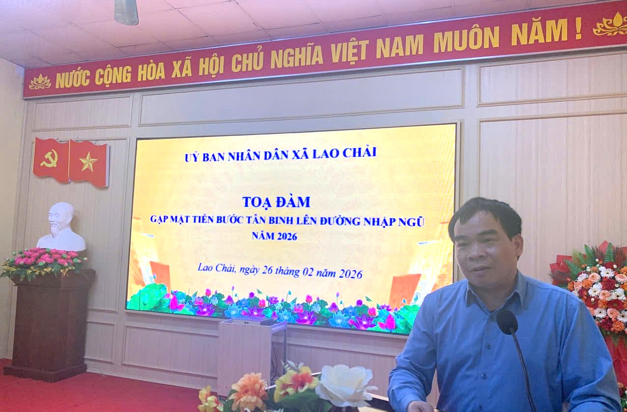 ẤM ÁP BUỔI TỌA ĐÀM GẶP MẶT TÂN BINH LÊN ĐƯỜNG NHẬP NGŨ NĂM 2026 TẠI XÃ LAO CHẢI, TỈNH TUYÊN QUANG.