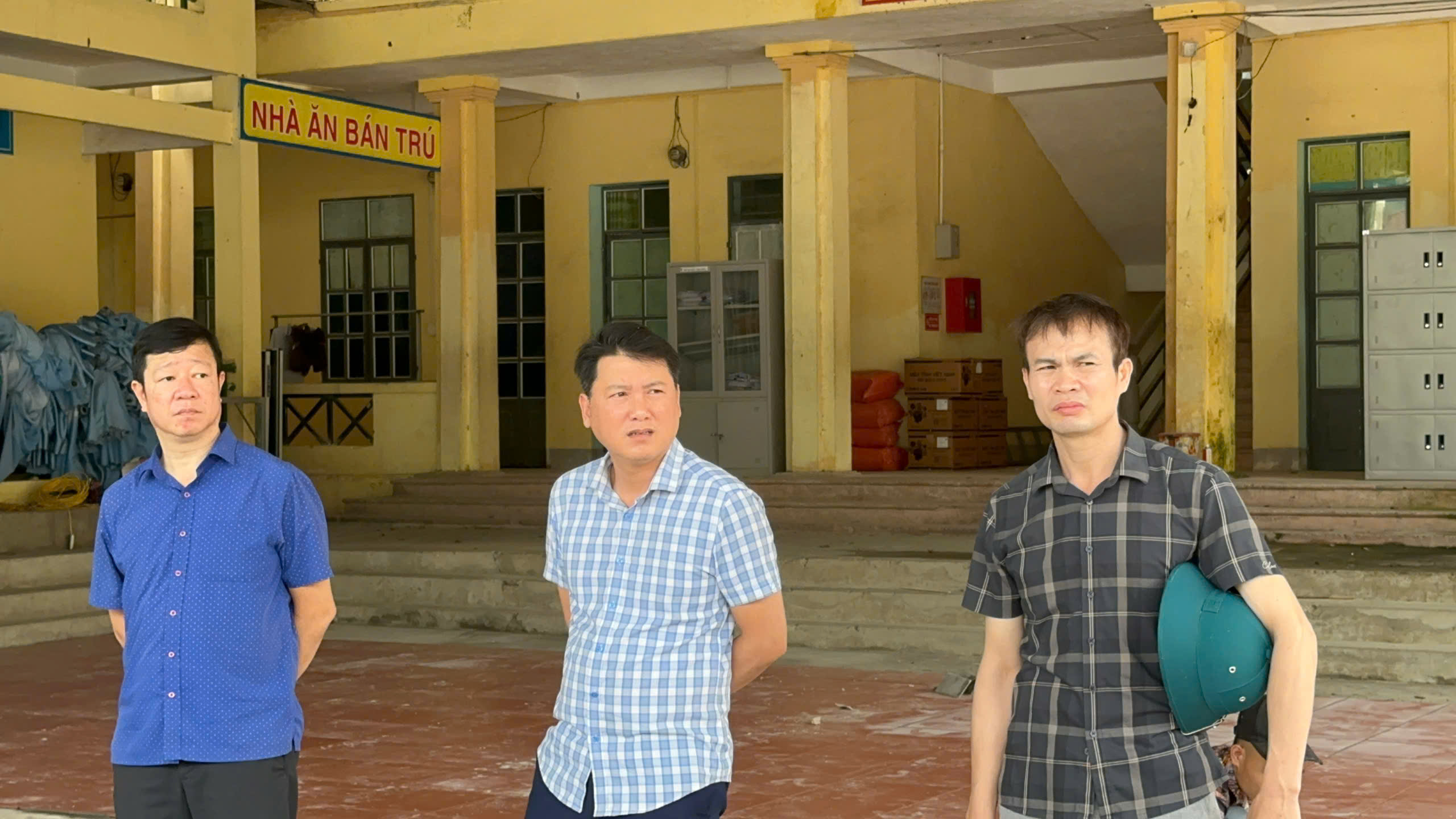 Lãnh đạo xã Tiên Nguyên kiểm tra cơ sở vật chất, đôn đốc tiến độ chuẩn bị năm học mới 2026 - 2027
