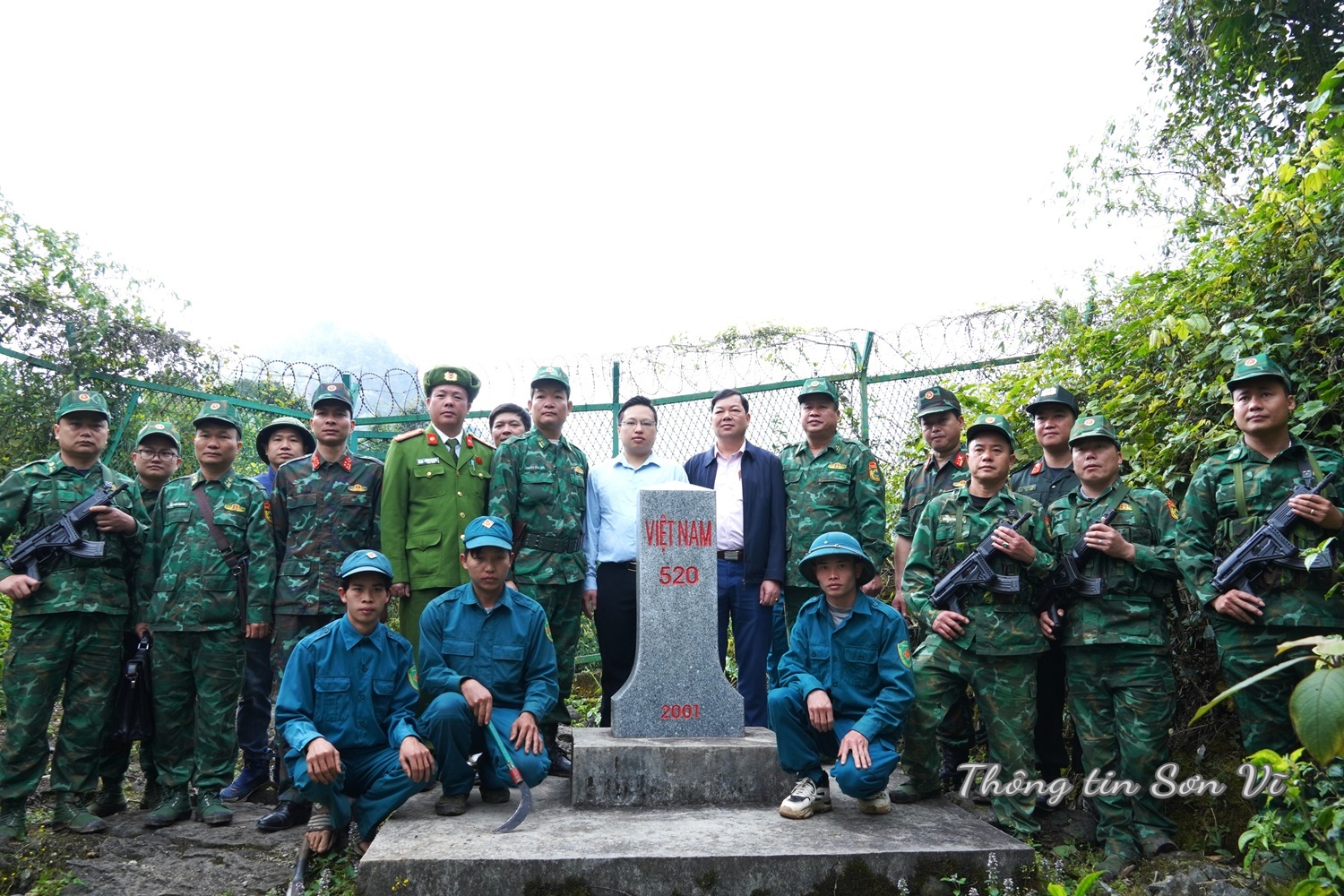 Khảo sát thực địa khu vực giáp ranh giữa xã Sơn Vĩ (Tuyên Quang) và xã Cốc Pàng (Cao Bằng)