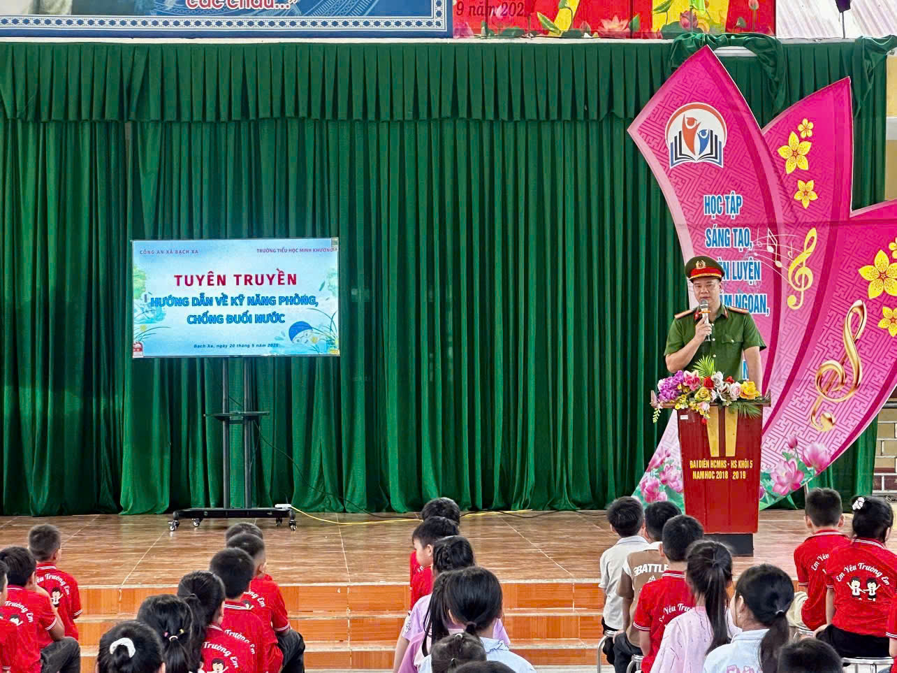 CÔNG AN XÃ BẠCH XA TĂNG CƯỜNG TUYÊN TRUYỀN PHÒNG, CHỐNG ĐUỐI NƯỚC TRẺ EM TẠI CÁC TRƯỜNG HỌC