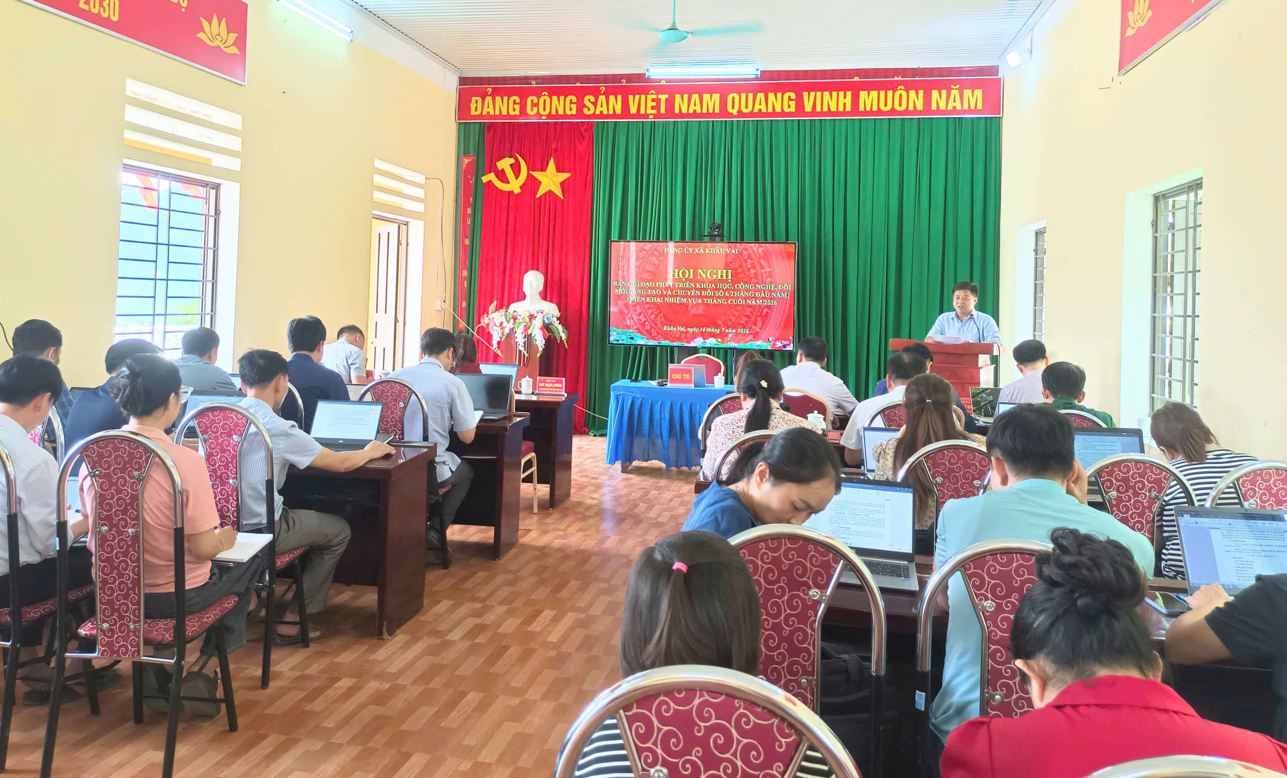 Sơ kết BCĐ phát triển KHCN đổi mới sáng tạo và CĐS 6 tháng đầu năm