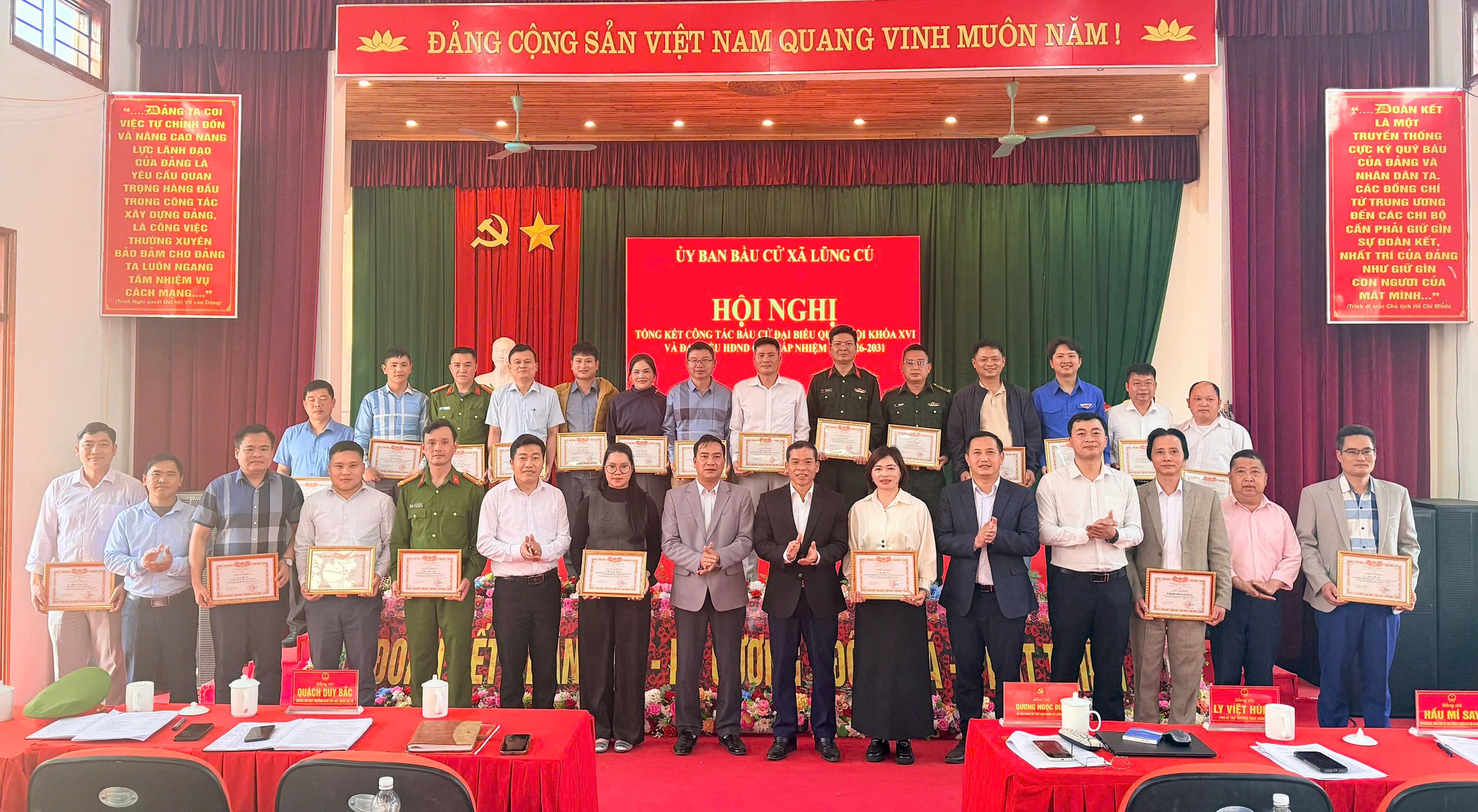 KHẲNG ĐỊNH NIỀM TIN CỬ TRI: LŨNG CÚ TỔNG KẾT CÔNG TÁC BẦU CỬ