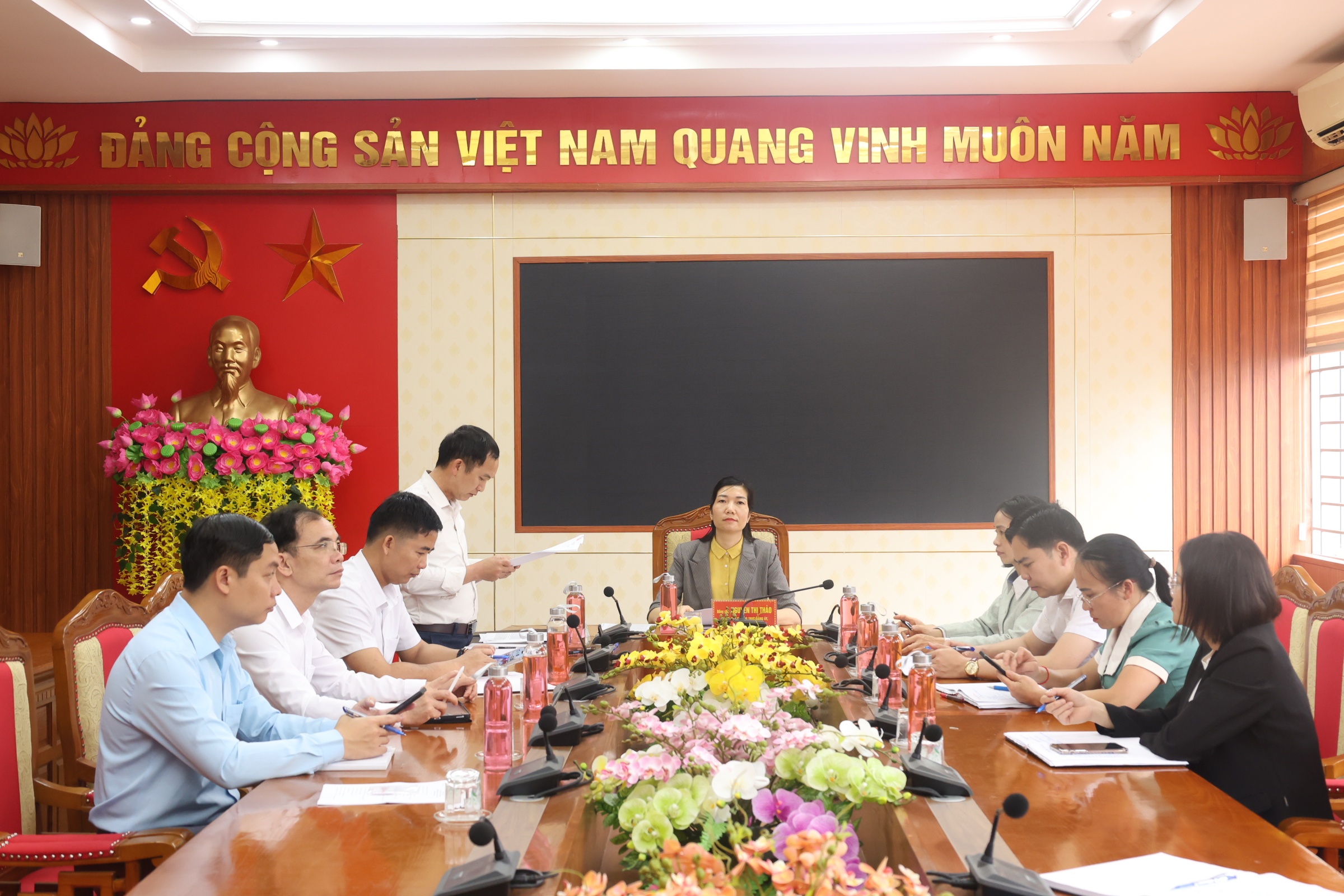 Hội nghị Thường trực HĐND xã Lâm Bình chuẩn bị Kỳ họp thứ nhất HĐND xã khóa II