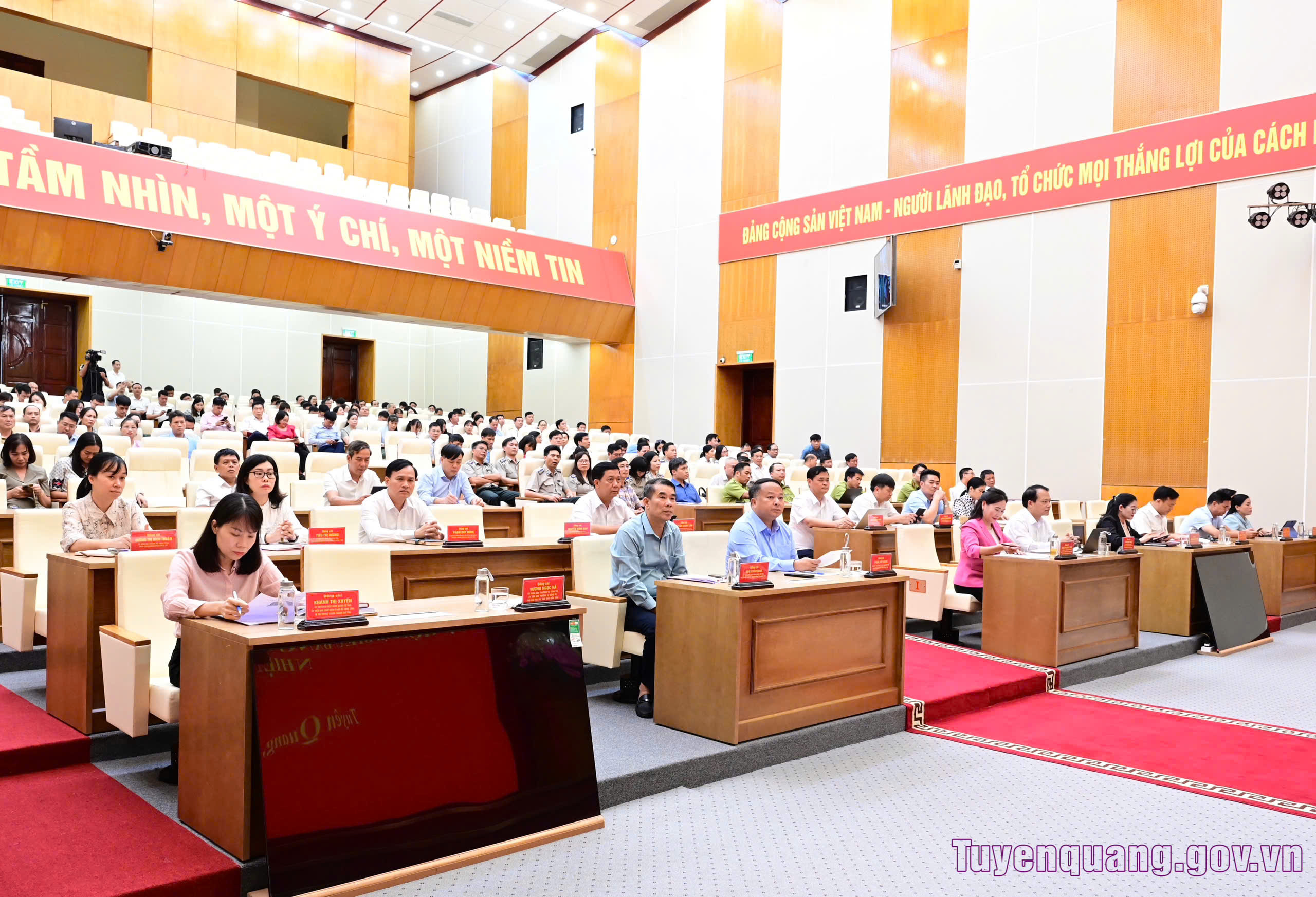 Phát huy quyết tâm chính trị cao nhất, đưa Nghị quyết Đại hội Đảng bộ UBND tỉnh lần thứ I đi vào cuộc sống