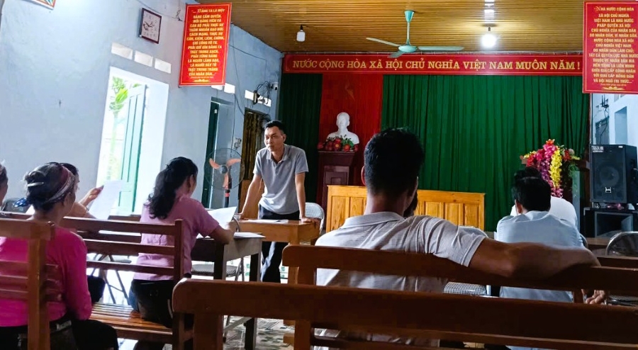 Tập huấn kỹ thuật sản xuất lúa lai 2 dòng ADT 707 vụ mùa 2026 tại thôn Kè Nhạn