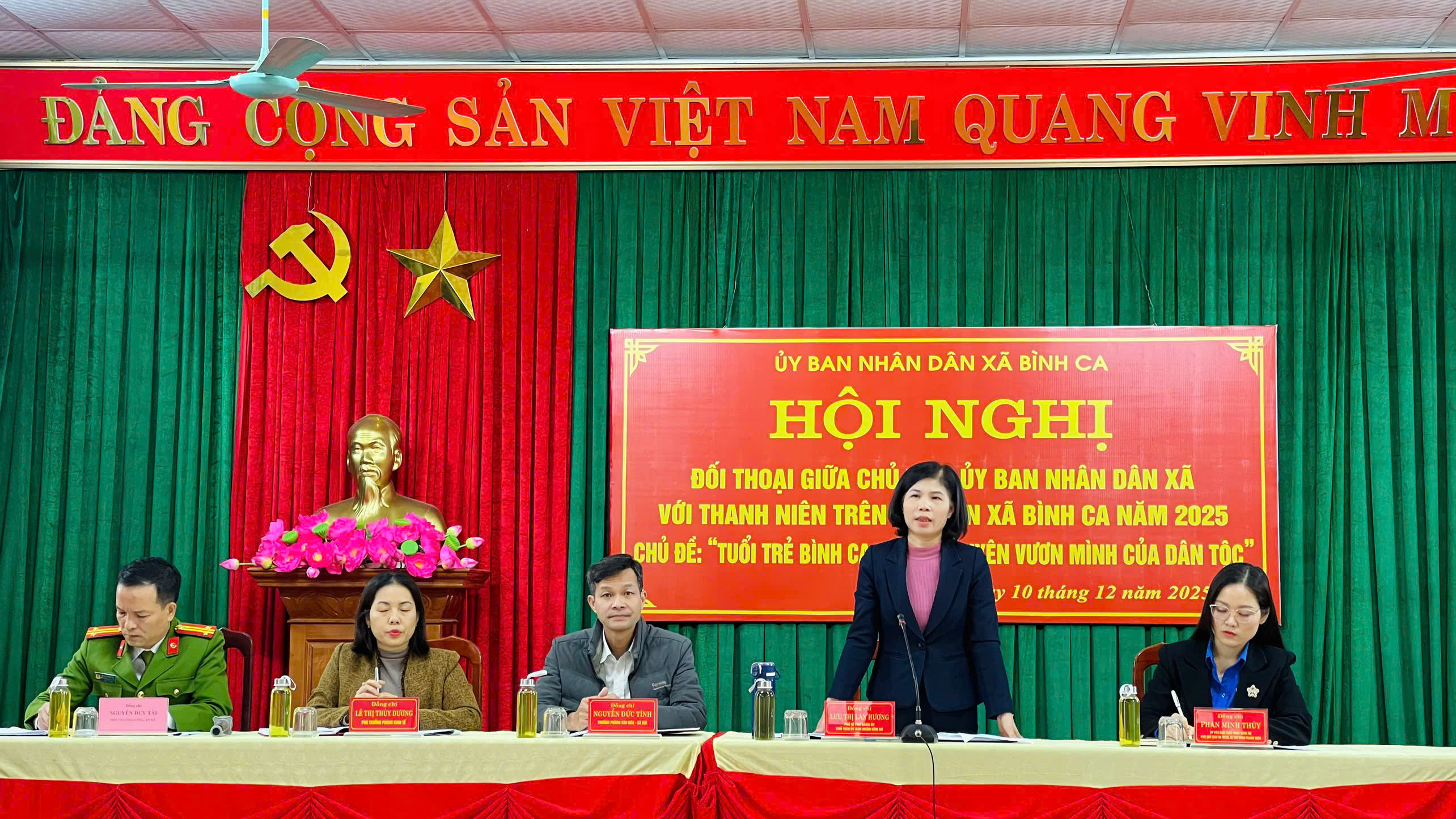 Chủ tịch UBND xã Bình Ca đối thoại với thanh niên năm 2025