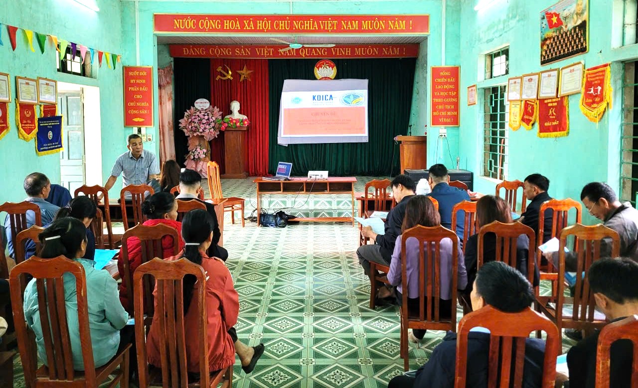 30 hộ dân xã Tân Thanh được tập huấn kỹ thuật sản xuất, thâm canh cây công nghiệp gắn với liên kết tiêu thụ sản phẩm