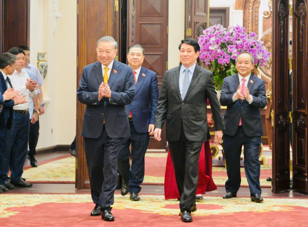 Tổng Bí thư, Chủ tịch nước Tô Lâm gặp mặt cán bộ, nhân viên Văn phòng Chủ tịch nước