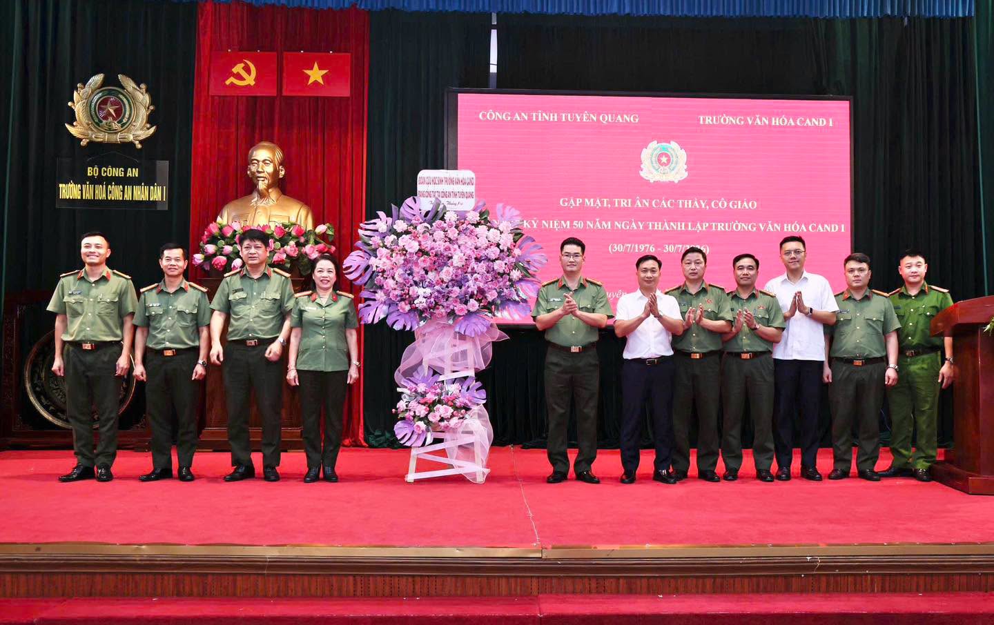 SÂU NẶNG NGHĨA TÌNH T35: TRI ÂN CÁC THẾ HỆ THẦY CÔ GIÁO TRƯỜNG VĂN HÓA CAND I 