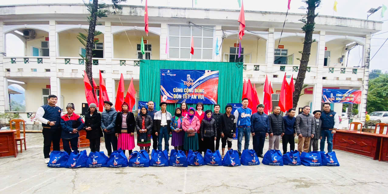 Chương trình Tết Nhân ái "Heineken Cares - Chung Tay Sẻ Chia, Cùng Cộng Đồng Đón Tết An Vui 2026" tại xã Du Già.