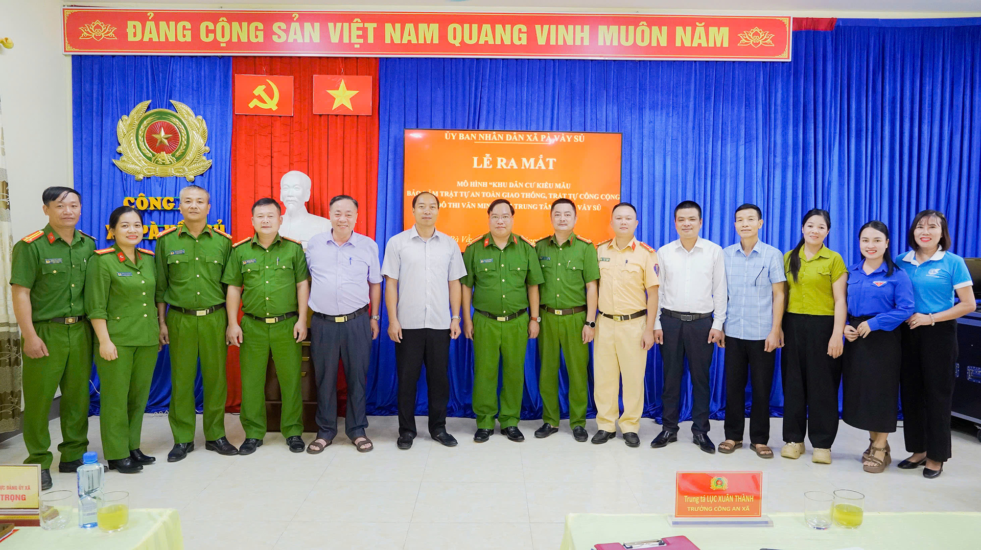 Ra mắt mô hình “Khu dân cư kiểu mẫu bảo đảm trật tự an toàn giao thông, trật tự công cộng và đô thị văn minh” tại khu vực trung tâm xã Pà Vầy Sủ