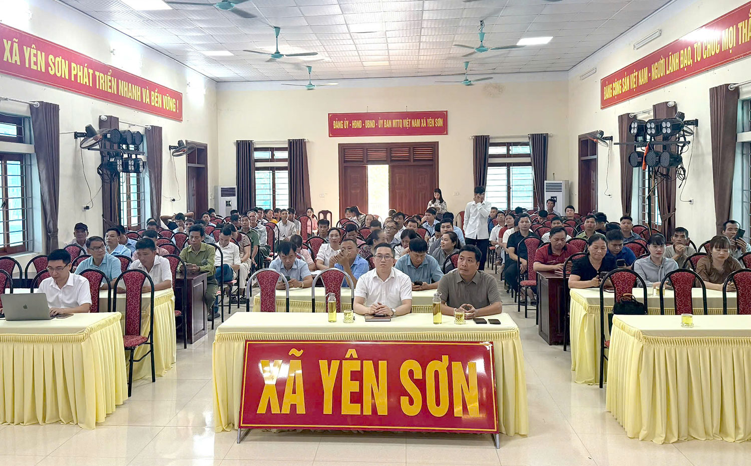 tap-huan-cds7.jpg