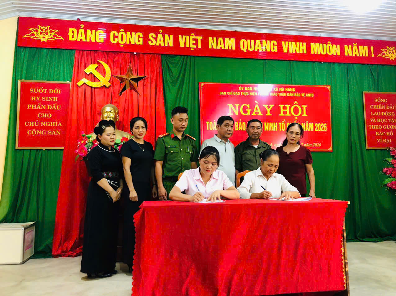Thôn 4, xã Nà Hang tổ chức thành công Ngày hội toàn dân bảo vệ an ninh Tổ quốc năm 2026