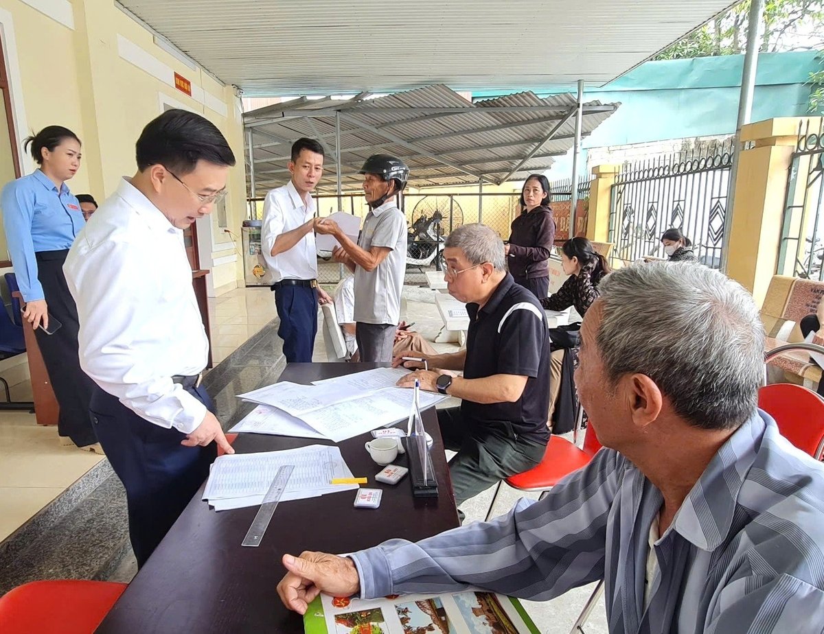 Tăng cường kỷ luật, kỷ cương hành chính, xây dựng văn hóa công vụ hiện đại, vì dân phục vụ