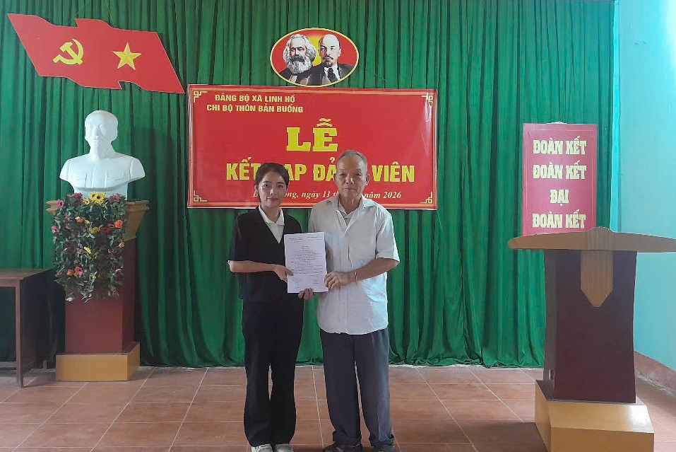 Kết nạp đảng 9.jpg