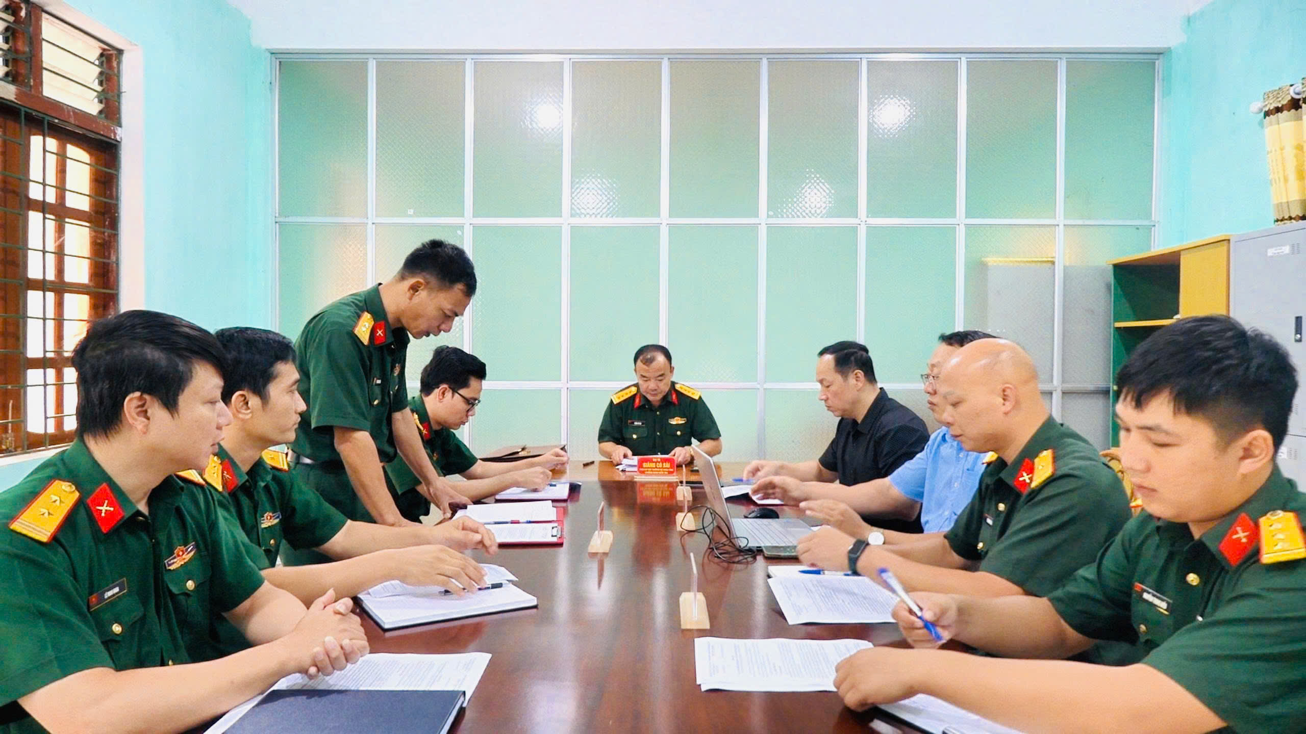 BỘ CHỈ HUY QUÂN SỰ TỈNH TUYÊN QUANG KIỂM TRA CÔNG TÁC QUÂN SỰ, QUỐC PHÒNG TẠI XÃ LÙNG TÁM