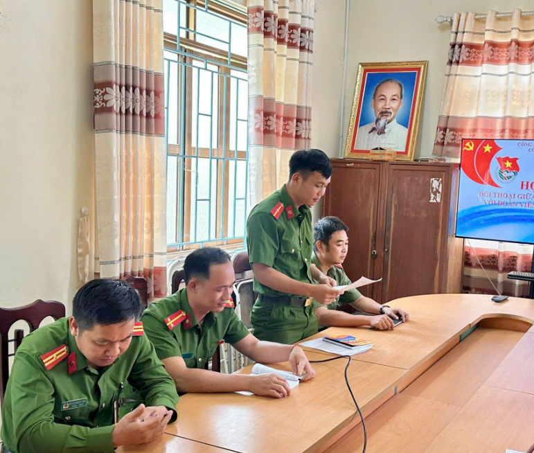 CÔNG AN XÃ TÂN AN TỔ CHỨC ĐỐI THOẠI, PHÁT HUY VAI TRÒ TUỔI TRẺ TRONG THỰC HIỆN NHIỆM VỤ