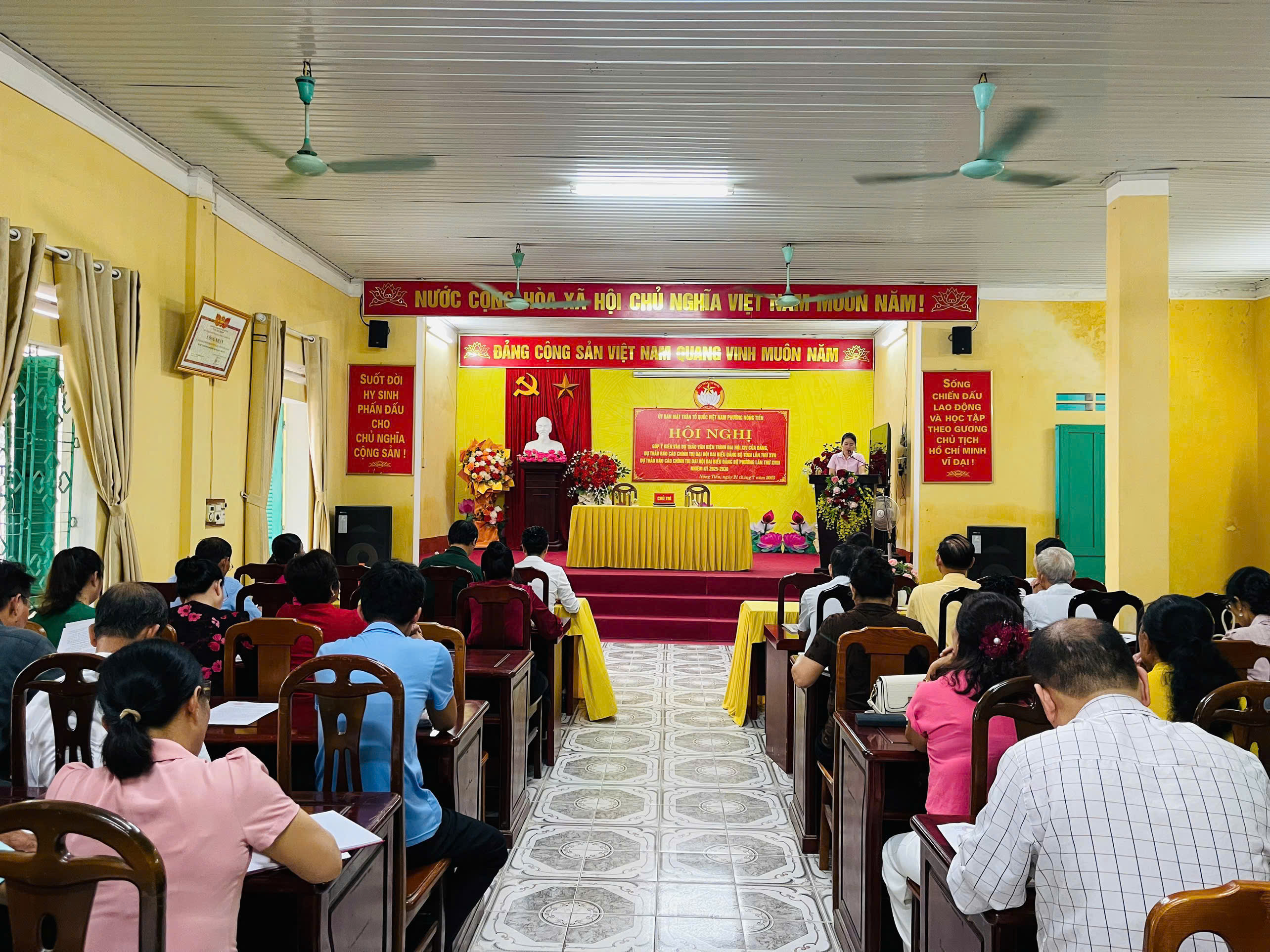 Ủy ban Mặt trận Tổ quốc Việt Nam phường Nông Tiến tổ chức Hội nghị lấy ý kiến góp ý vào dự thảo các văn kiện trình đại hội đảng bộ các cấp, nhiệm kỳ 2025 - 2030