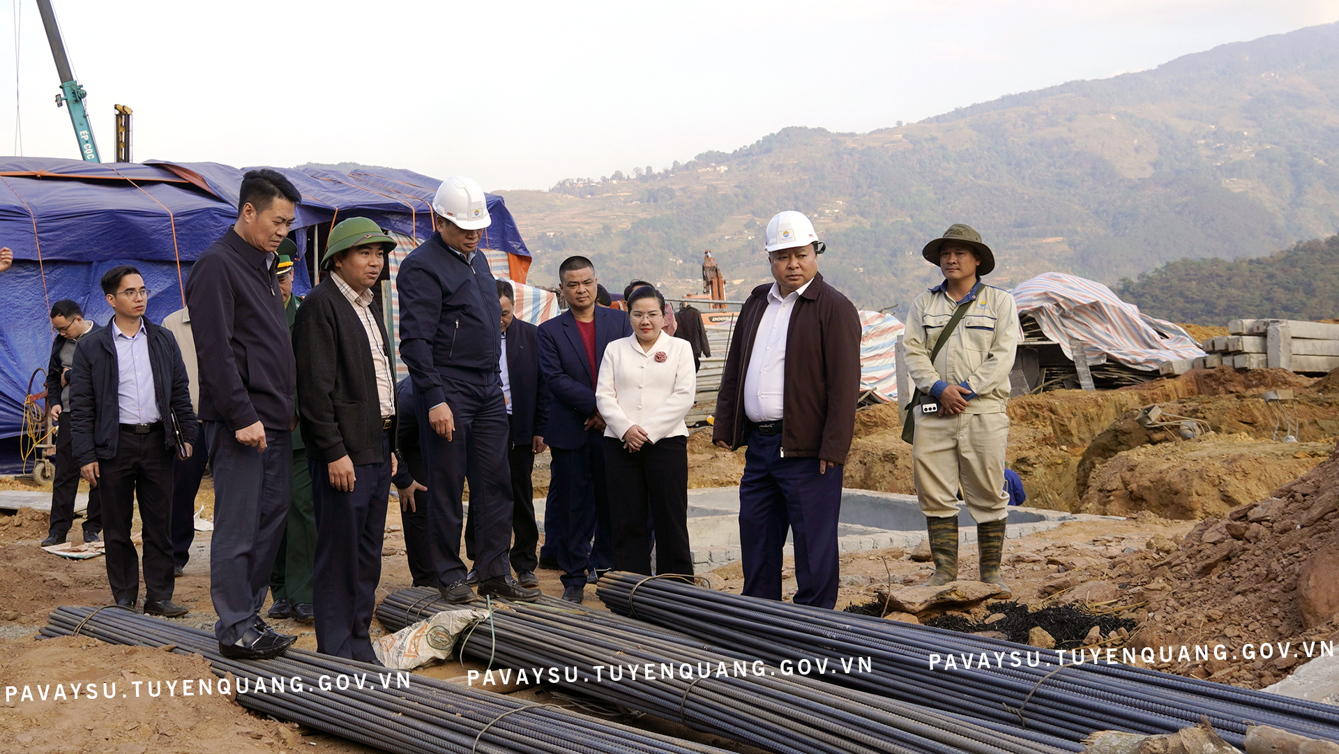 chủ tịch UBND tỉnh phan huy ngọc kiểm tra (9).JPG