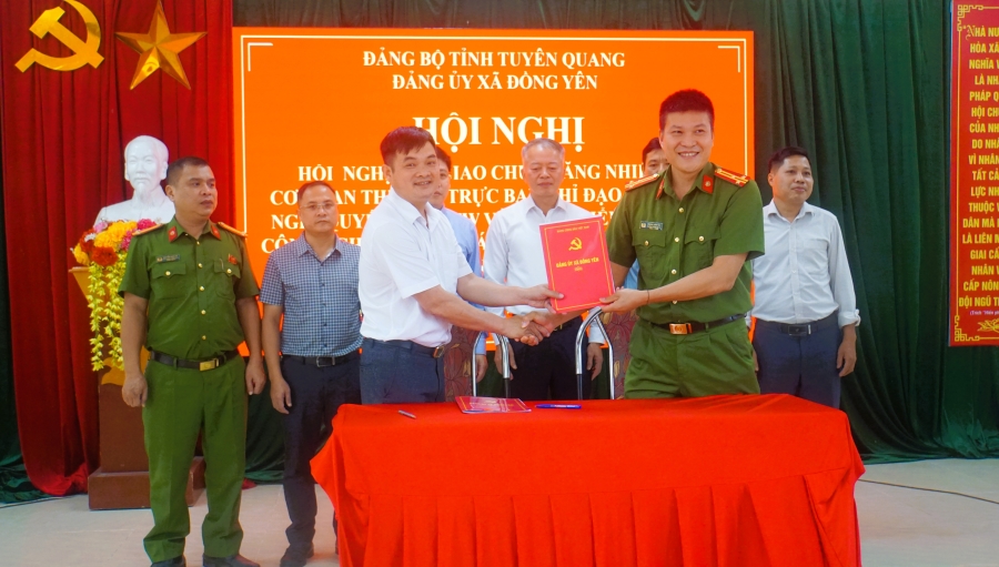 Xã Đồng Yên tổ chức bàn giao nhiệm vụ cơ quan thường trực ban chỉ đạo chuyển đổi số