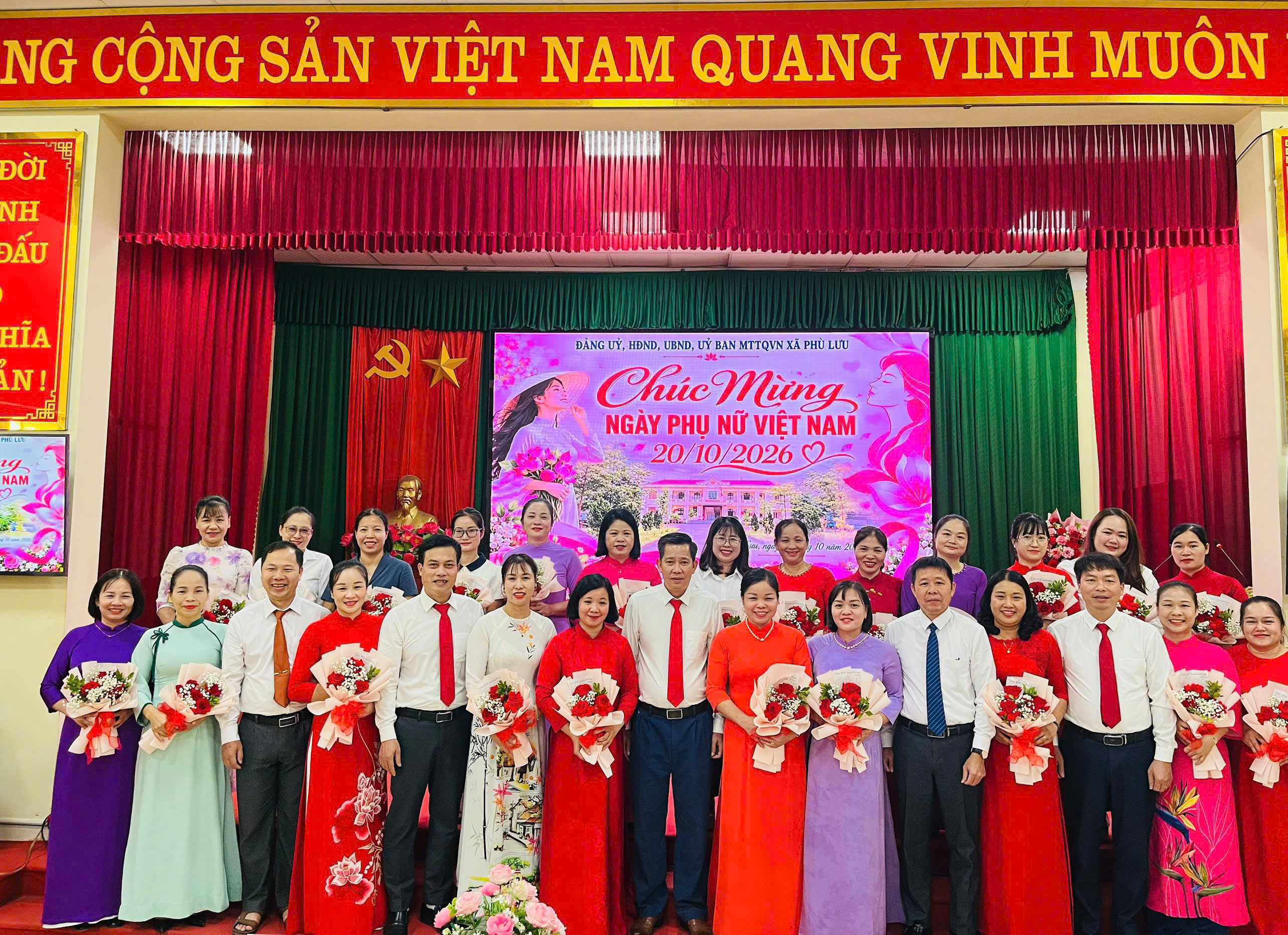 HOẠT ĐỘNG GẶP MẶT KỶ NIỆM NGÀY TRUYỀN THỐNG CỦA CÁC CƠ QUAN THAM MƯU, GIÚP VIỆC ĐẢNG ỦY; NGÀY TRUYỀN THỐNG CÔNG TÁC DÂN VẬN; NGÀY TRYỀN THỐNG HỘI NÔNG DÂN VIỆT NAM, HỘI LIÊN HIỆP THANH NIÊN VIỆT NAM; KỶ NIỆM 96 NĂM NGÀY THÀNH LẬP HỘI LIÊN HIỆP PHỤ NỮ VIỆT NAM VÀ 16 NĂM NGÀY PHỤ NỮ VIỆT NAM 