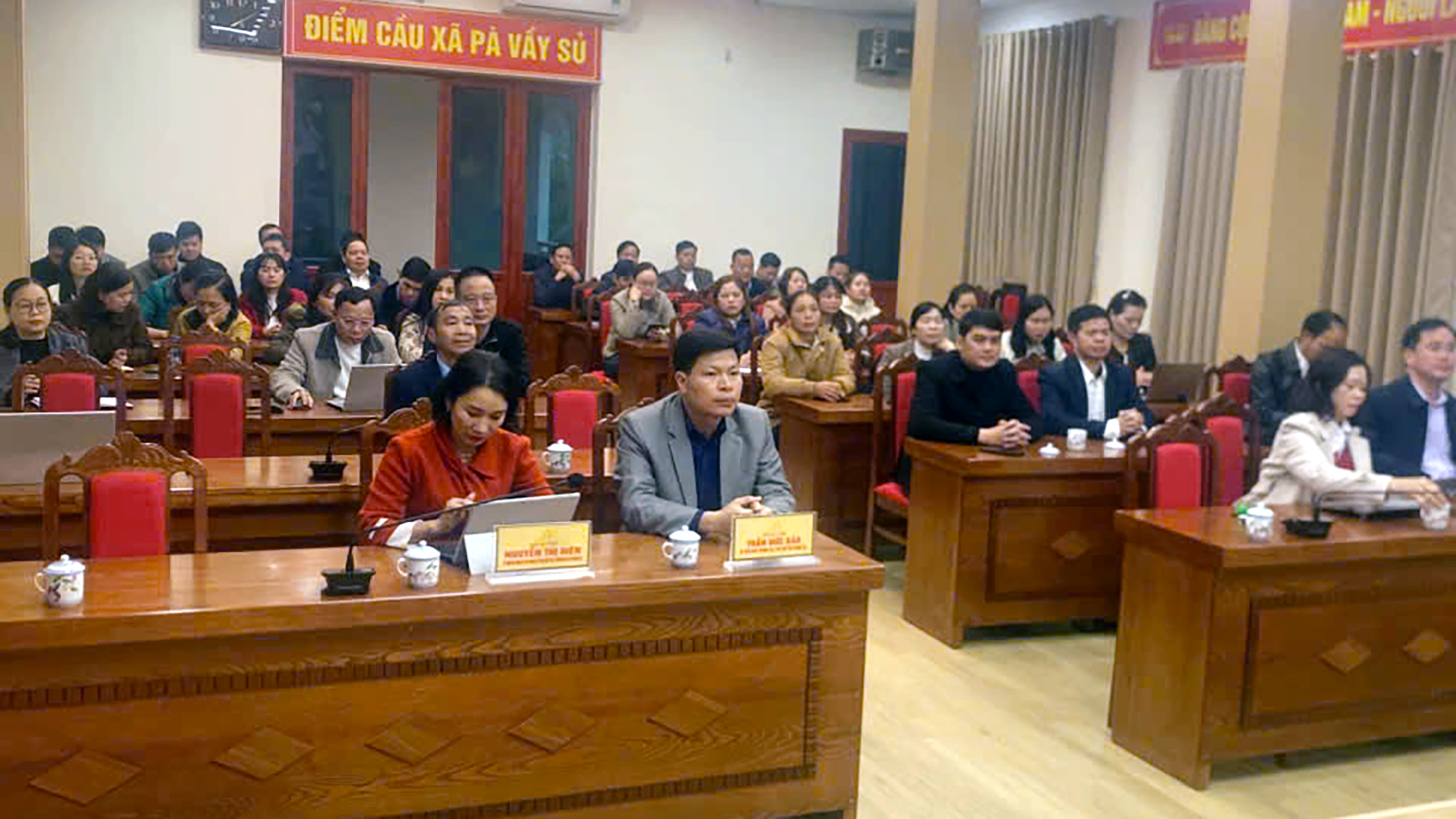 trực tuyến 7-2.jpg