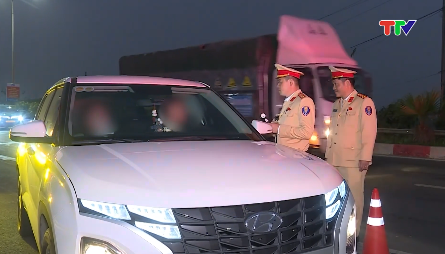 ĐẢM BẢO AN TOÀN GIAO THÔNG DỊP NGHỈ TẾT DƯƠNG LỊCH