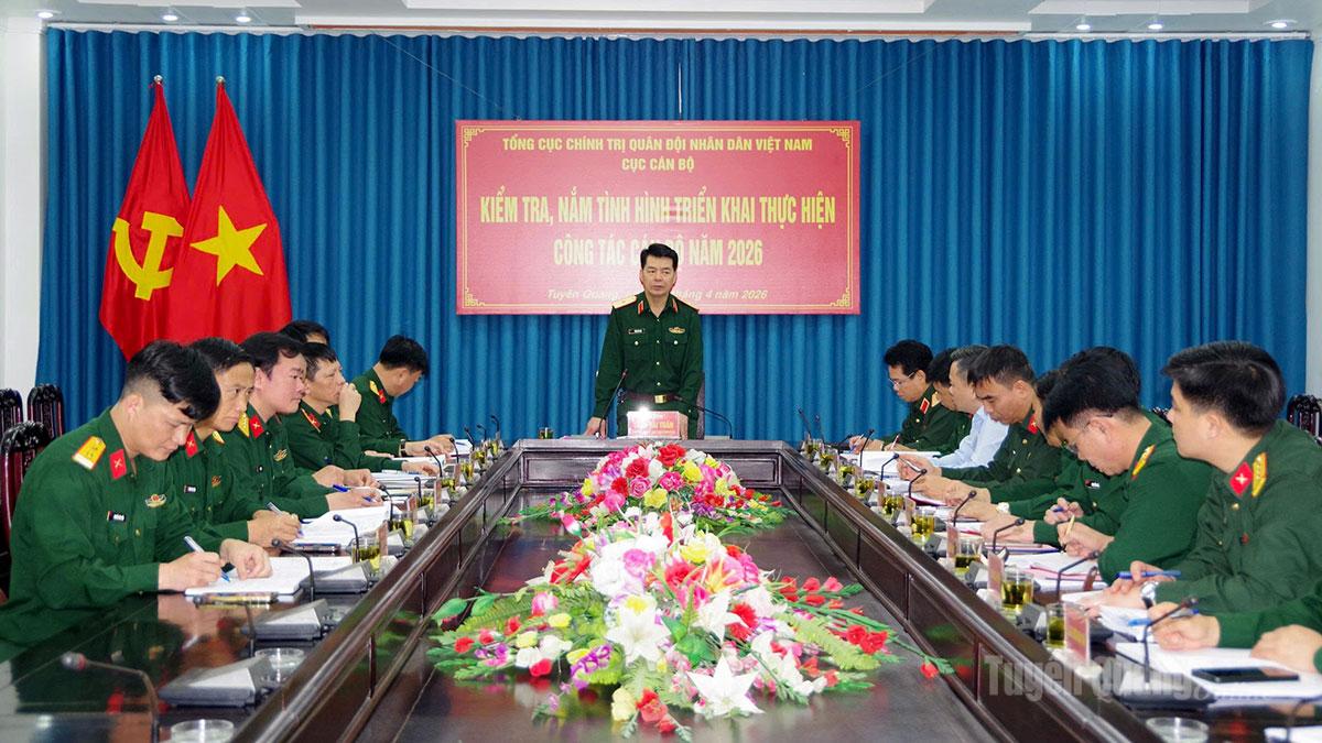 Tổng cục Chính trị kiểm tra công tác cán bộ tại Tuyên Quang